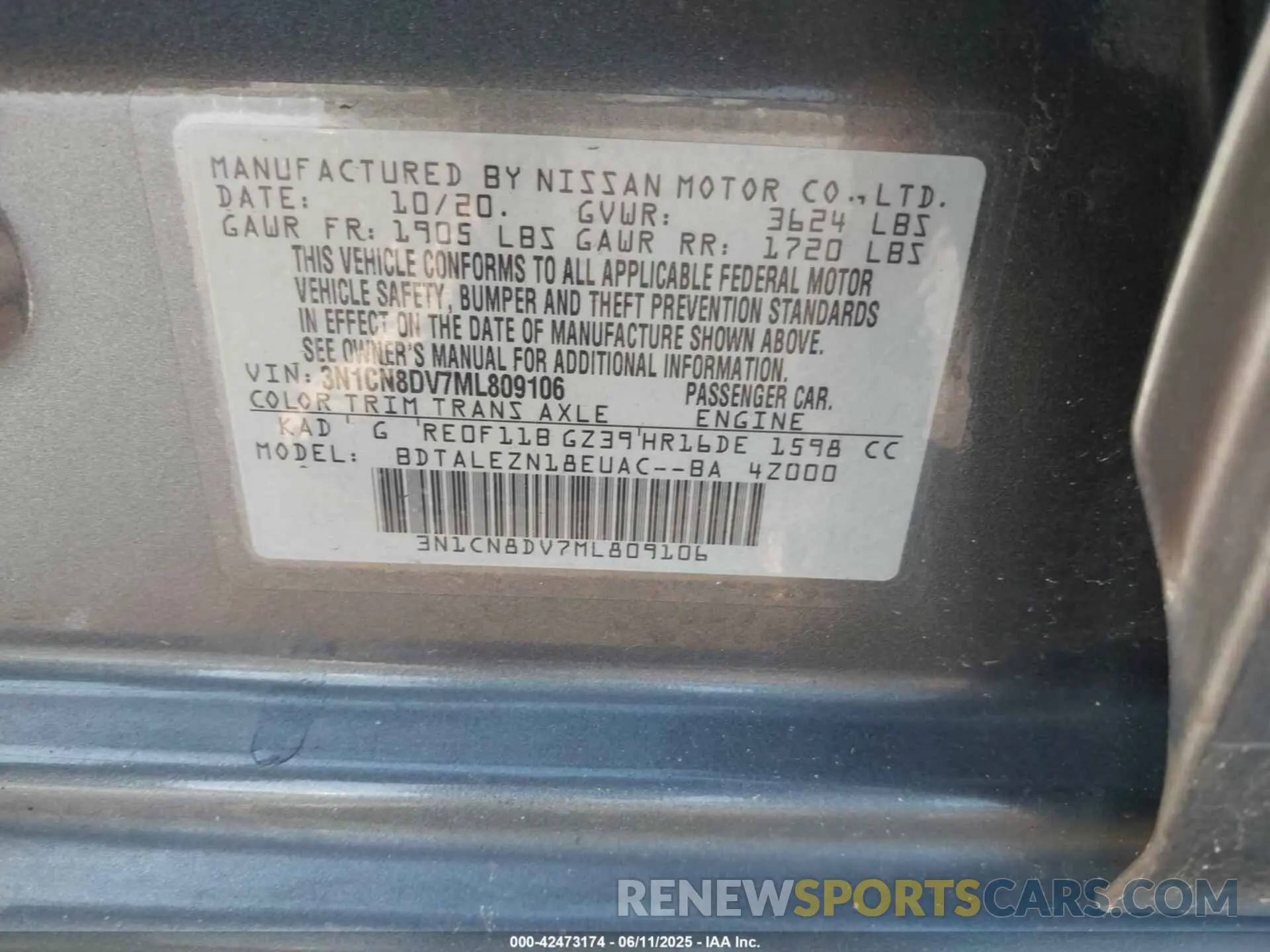 9 Photograph of a damaged car 3N1CN8DV7ML809106 NISSAN VERSA 2021
