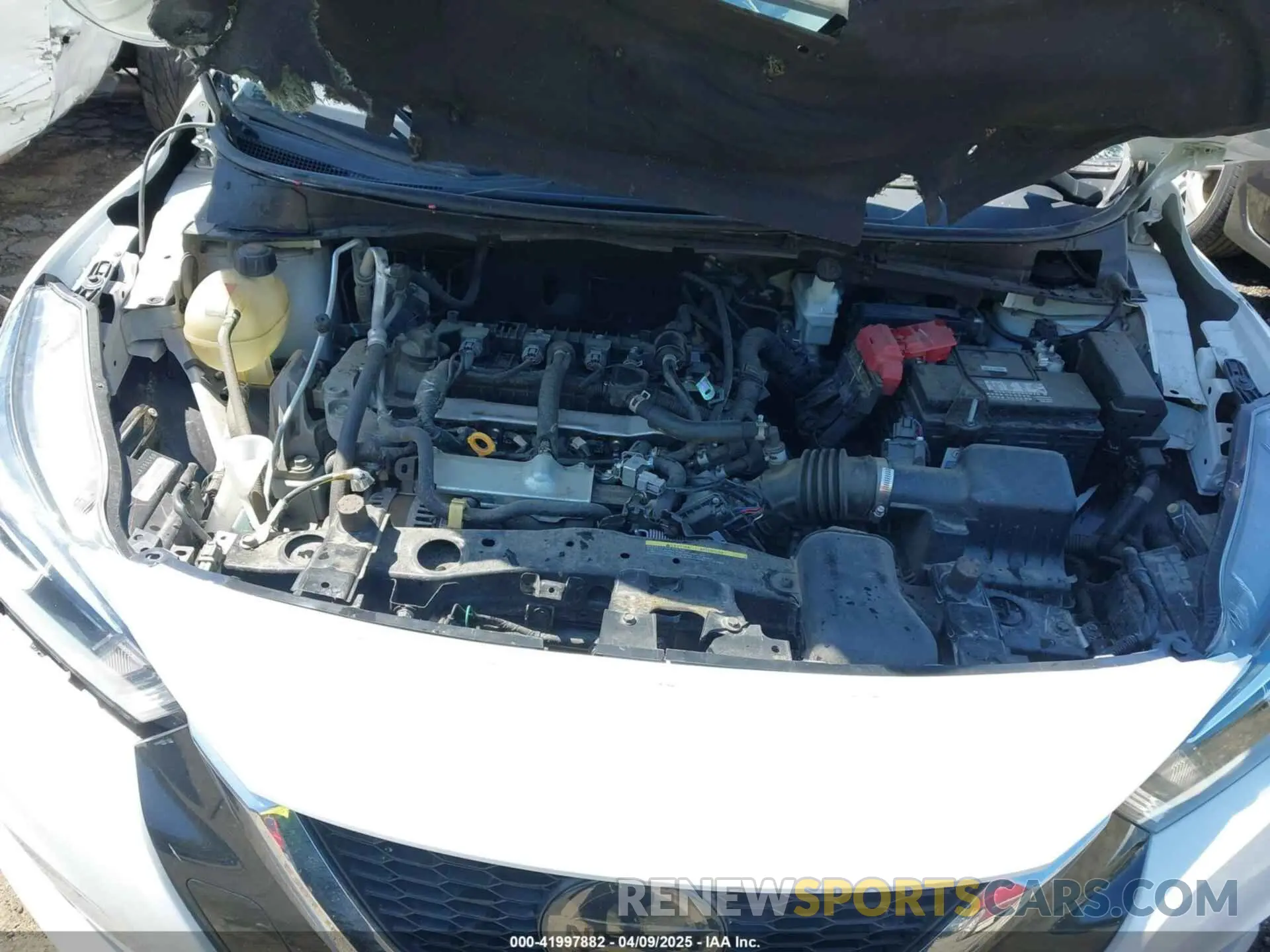 10 Photograph of a damaged car 3N1CN8DV7ML820705 NISSAN VERSA 2021