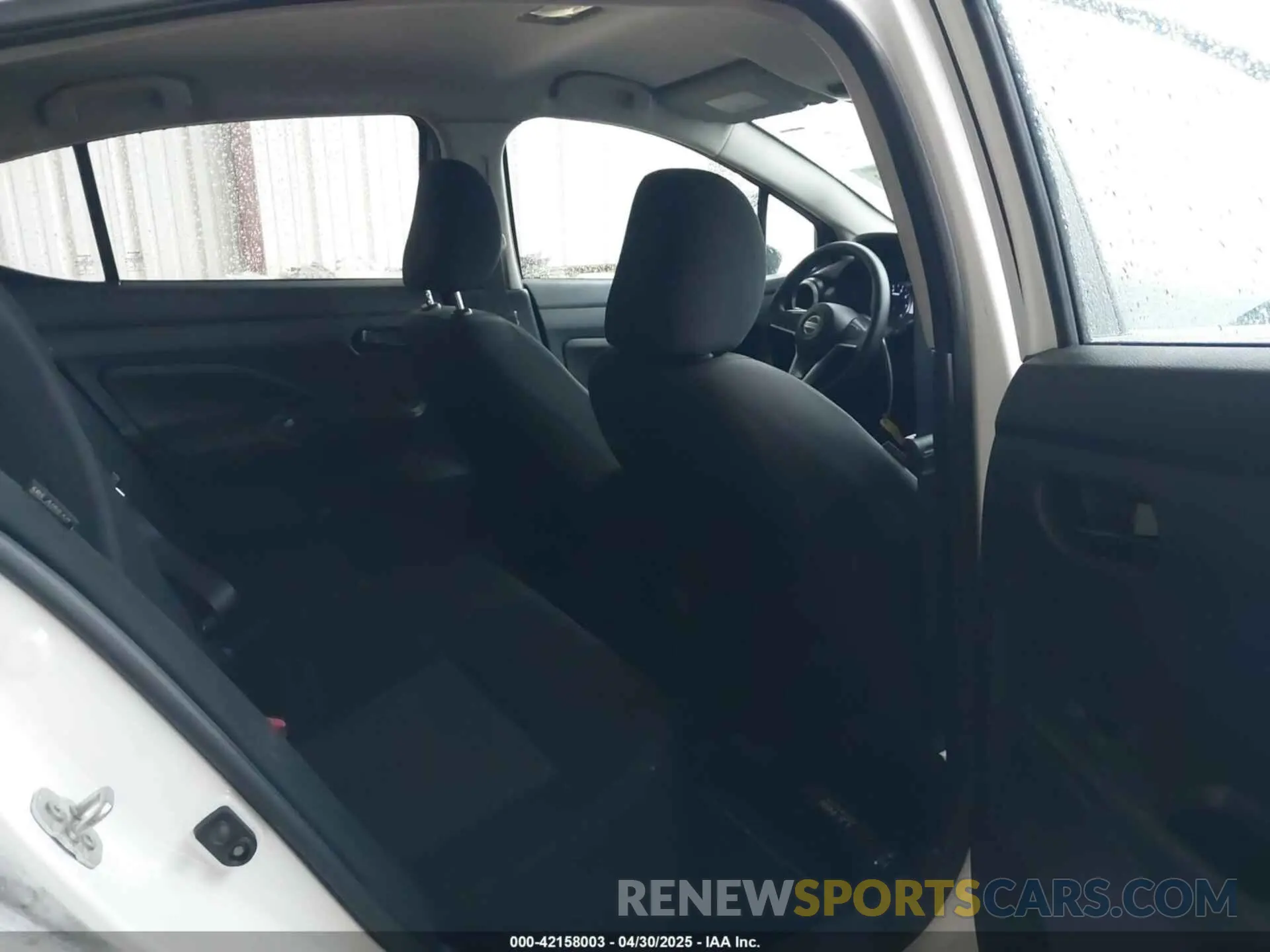 8 Photograph of a damaged car 3N1CN8DV7ML821143 NISSAN VERSA 2021