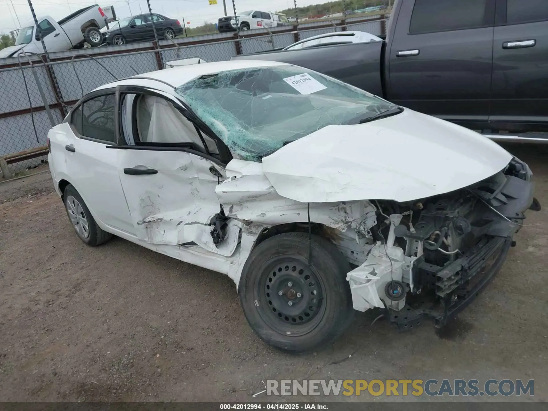 1 Photograph of a damaged car 3N1CN8DV7ML860153 NISSAN VERSA 2021