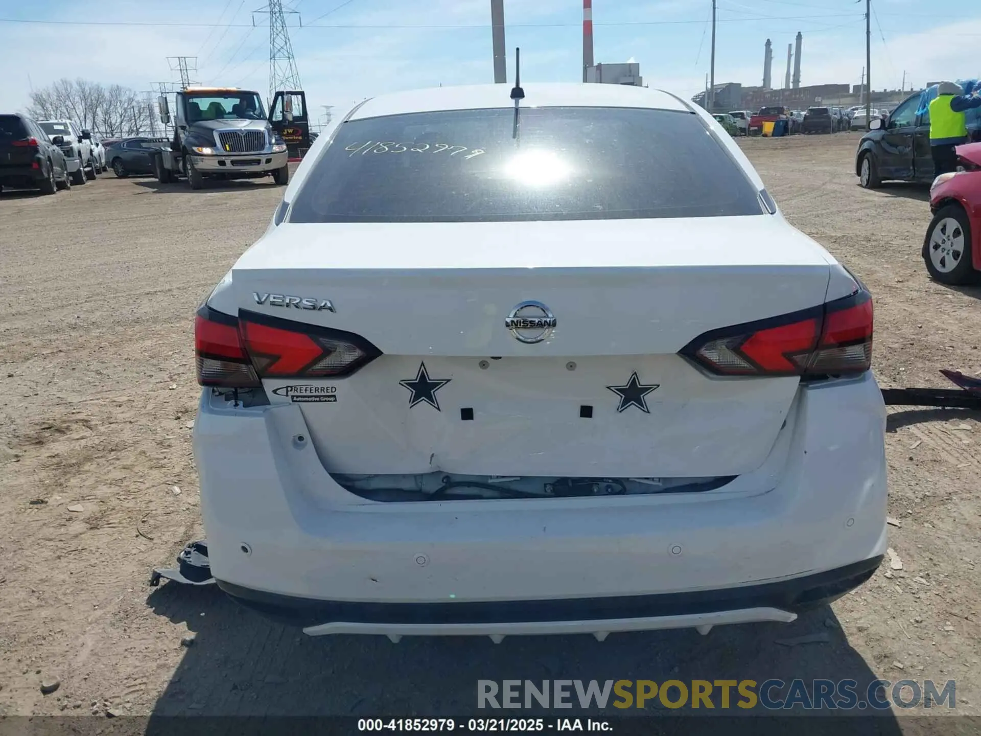 16 Photograph of a damaged car 3N1CN8DV8ML817330 NISSAN VERSA 2021