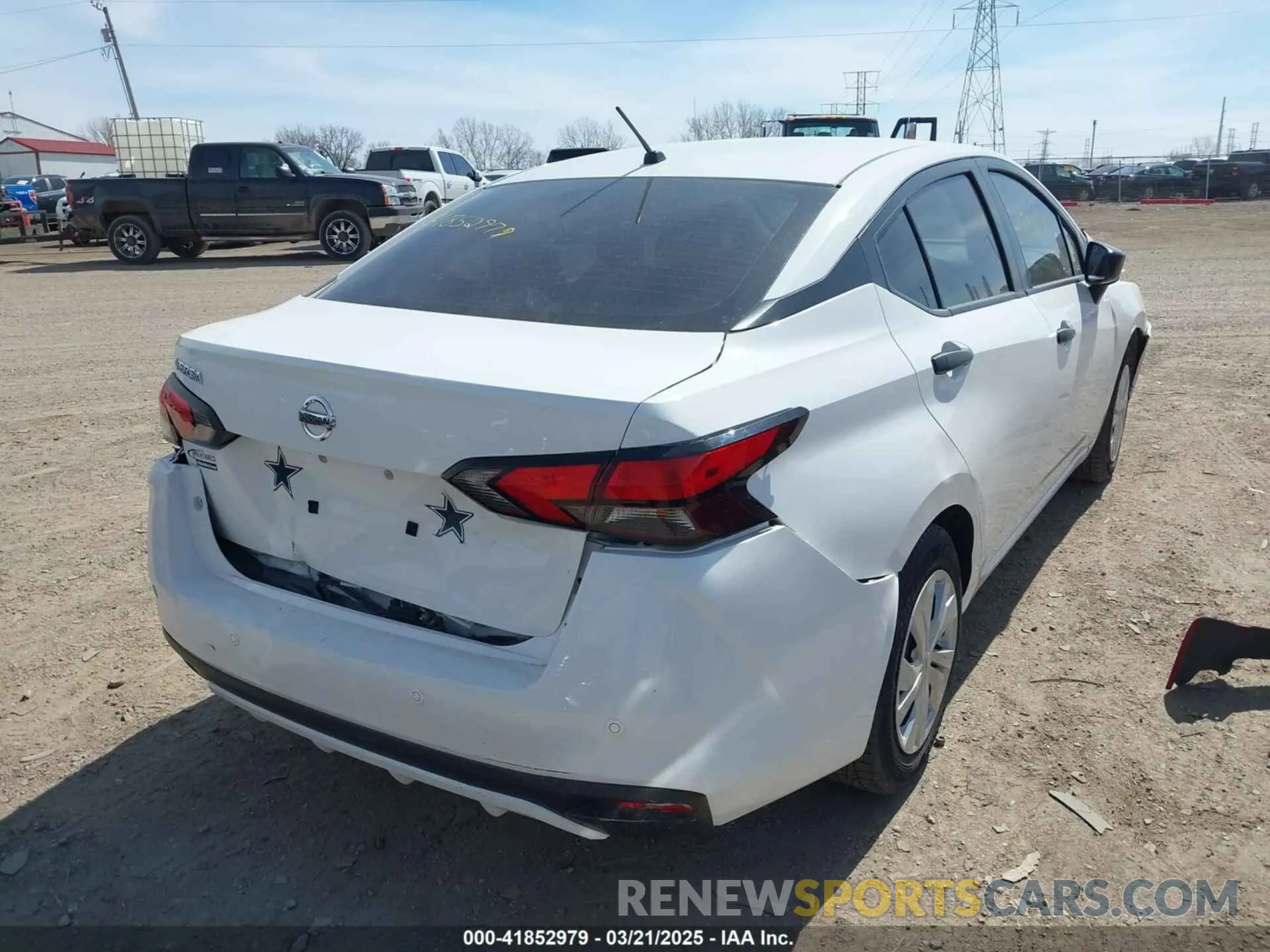 4 Photograph of a damaged car 3N1CN8DV8ML817330 NISSAN VERSA 2021