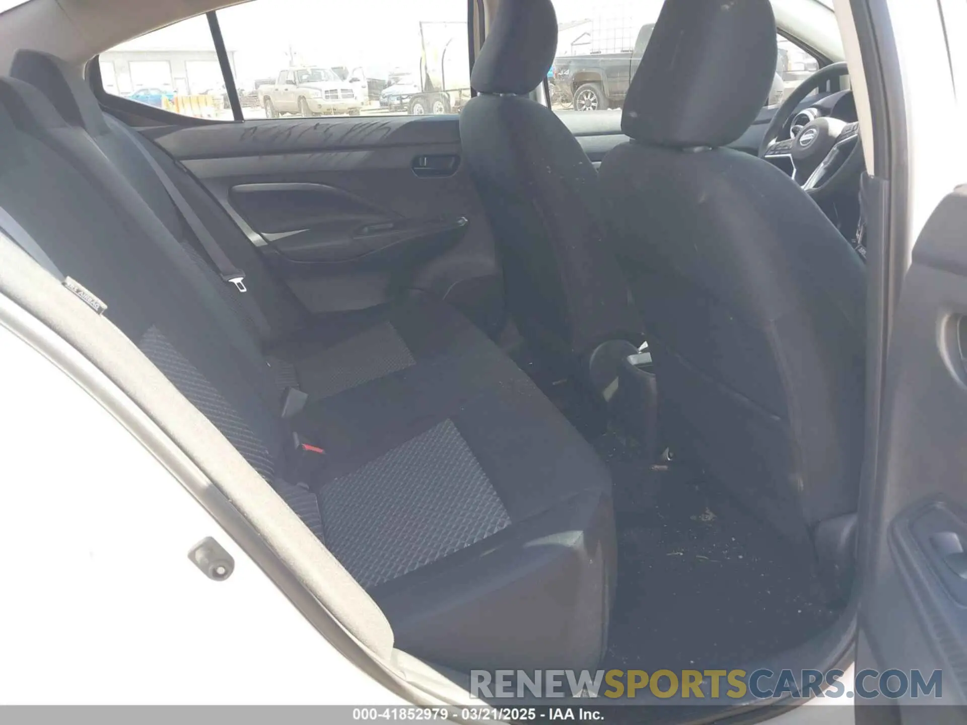 8 Photograph of a damaged car 3N1CN8DV8ML817330 NISSAN VERSA 2021