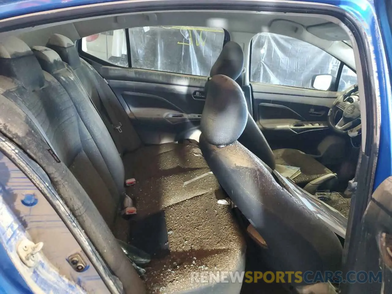 10 Photograph of a damaged car 3N1CN8DV8ML880766 NISSAN VERSA 2021