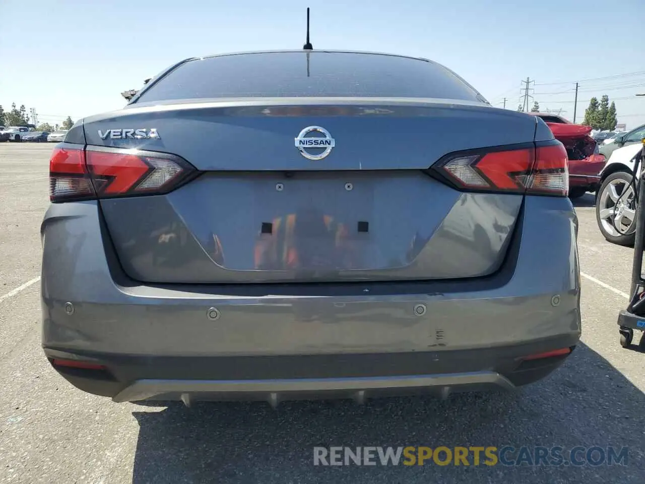 6 Photograph of a damaged car 3N1CN8DV9ML860140 NISSAN VERSA 2021