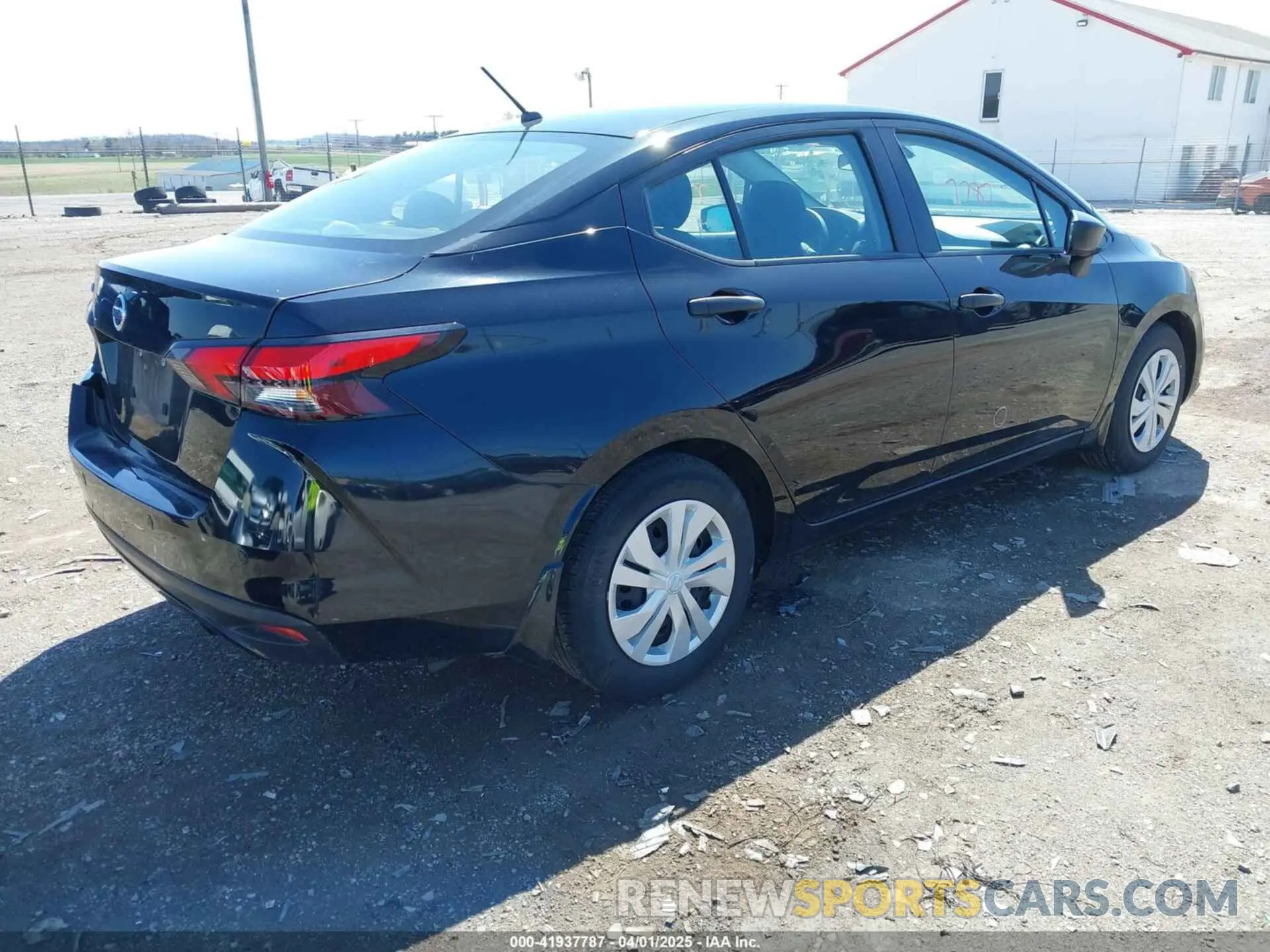 4 Photograph of a damaged car 3N1CN8DV9ML920546 NISSAN VERSA 2021