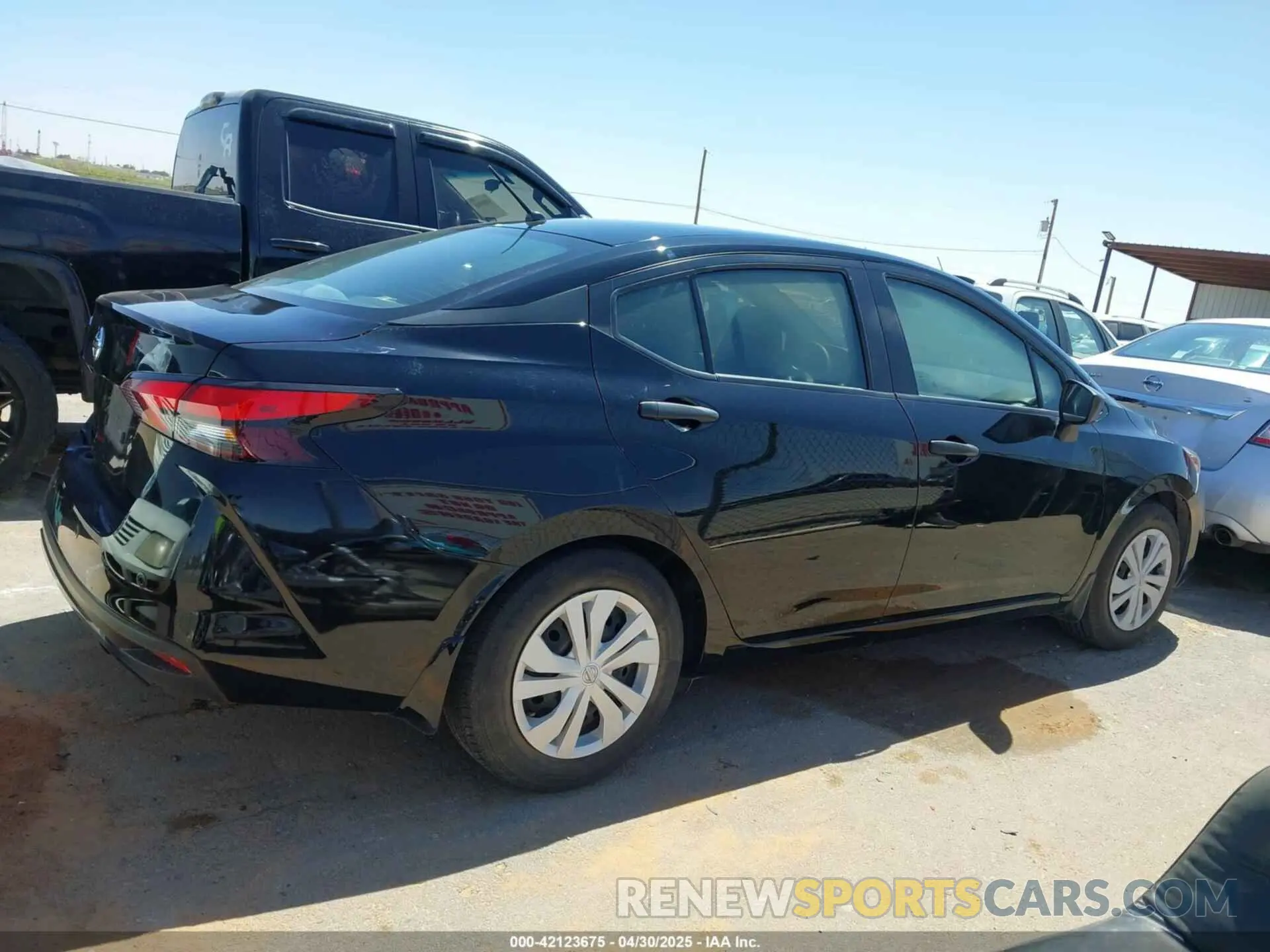 13 Photograph of a damaged car 3N1CN8DV9ML921096 NISSAN VERSA 2021