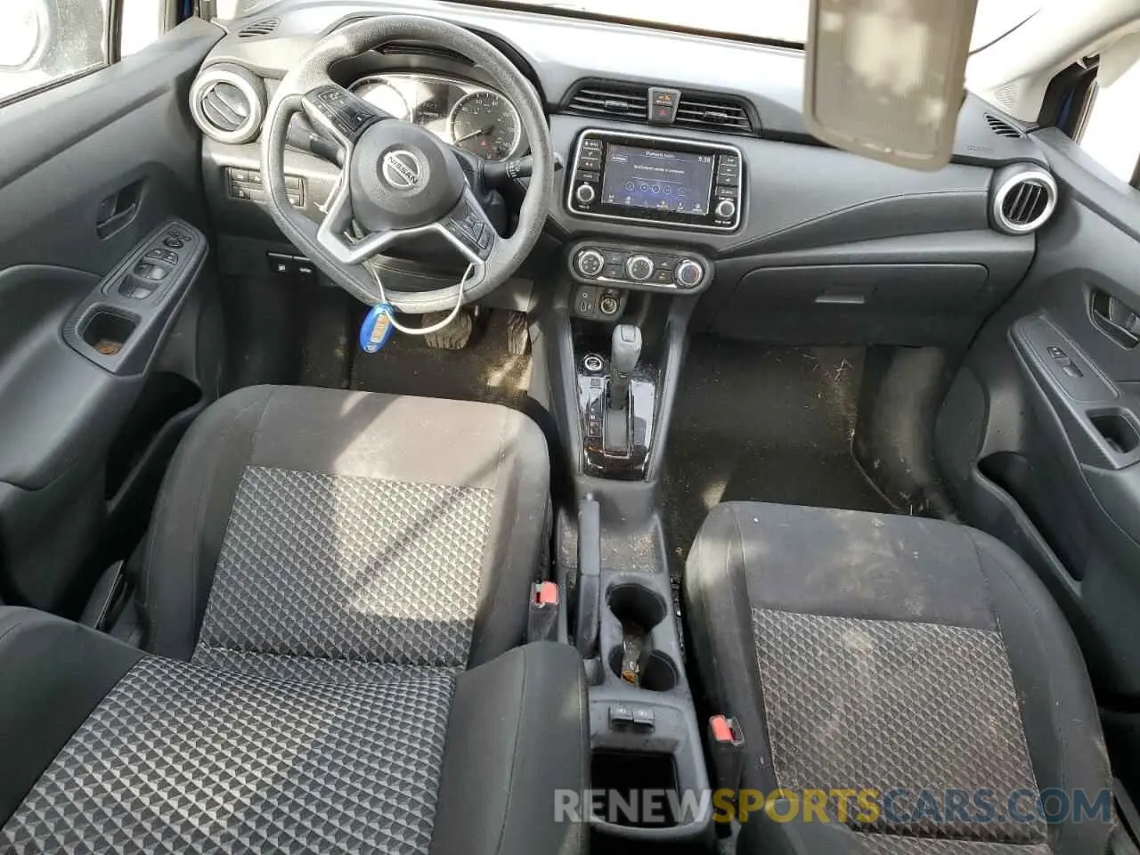 8 Photograph of a damaged car 3N1CN8DVXML880624 NISSAN VERSA 2021
