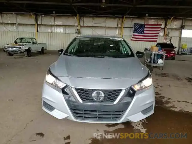 11 Photograph of a damaged car 3N1CN8DVXML925061 NISSAN VERSA 2021