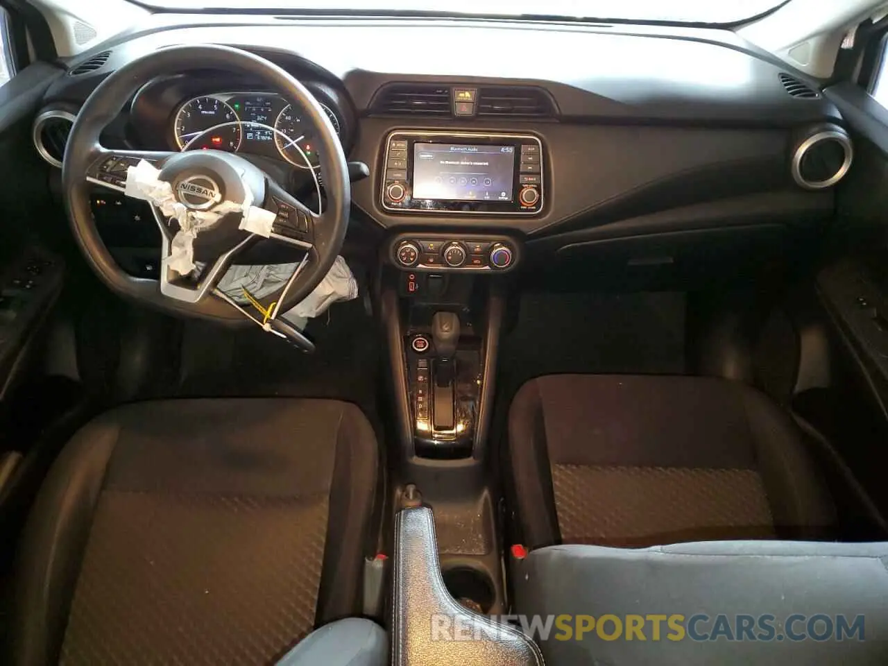 8 Photograph of a damaged car 3N1CN8DVXML925061 NISSAN VERSA 2021