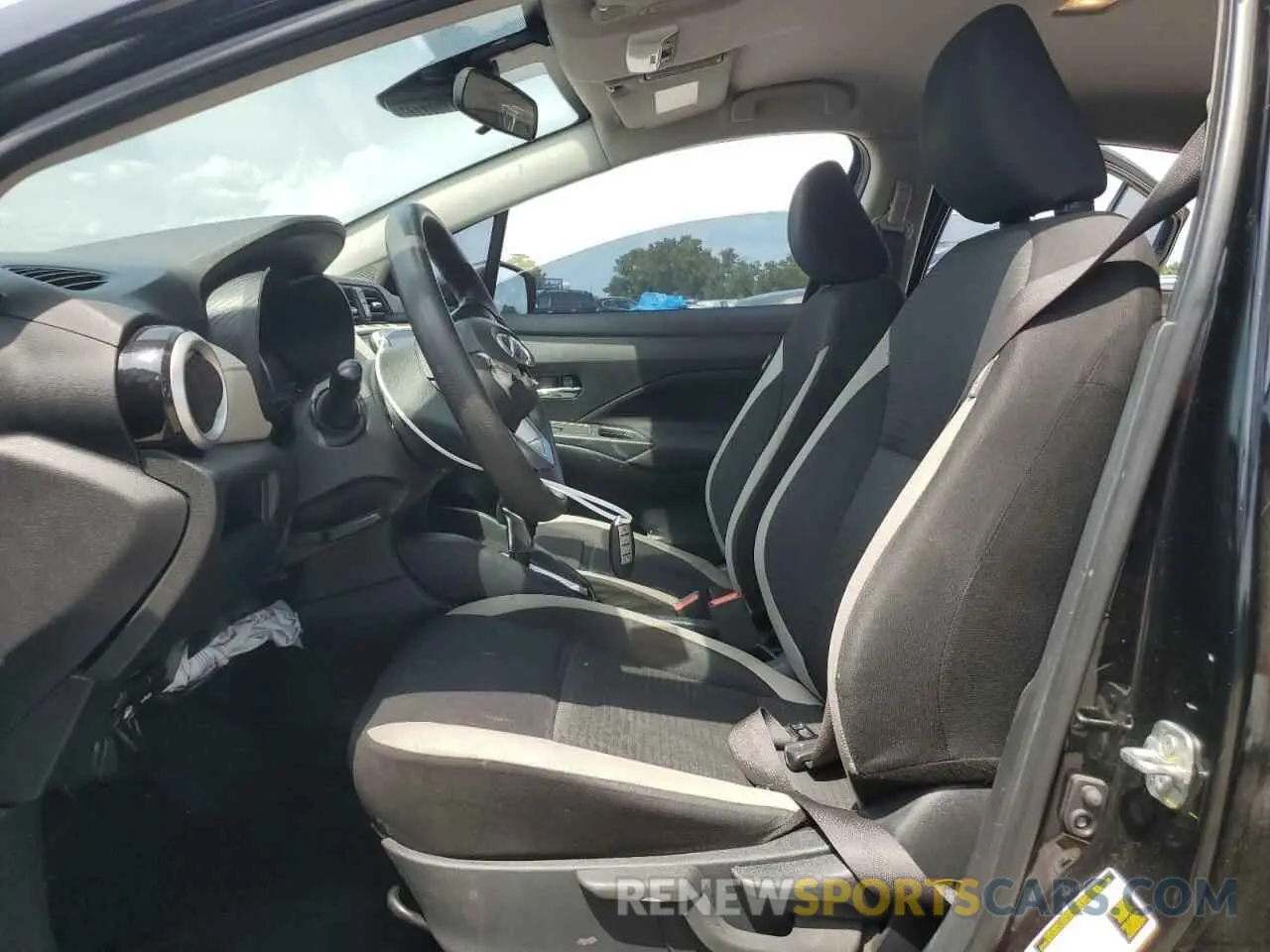 7 Photograph of a damaged car 3N1CN8EV0ML812606 NISSAN VERSA 2021