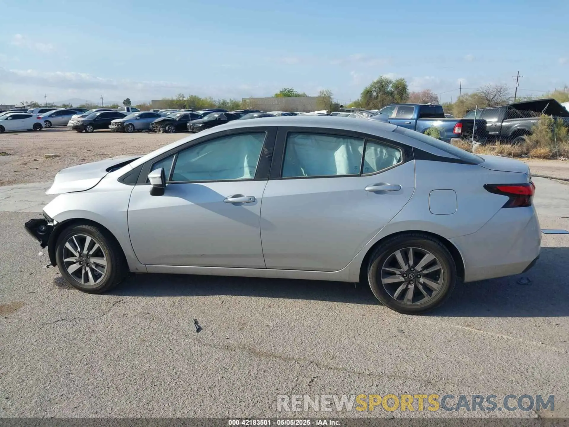 14 Photograph of a damaged car 3N1CN8EV0ML815652 NISSAN VERSA 2021
