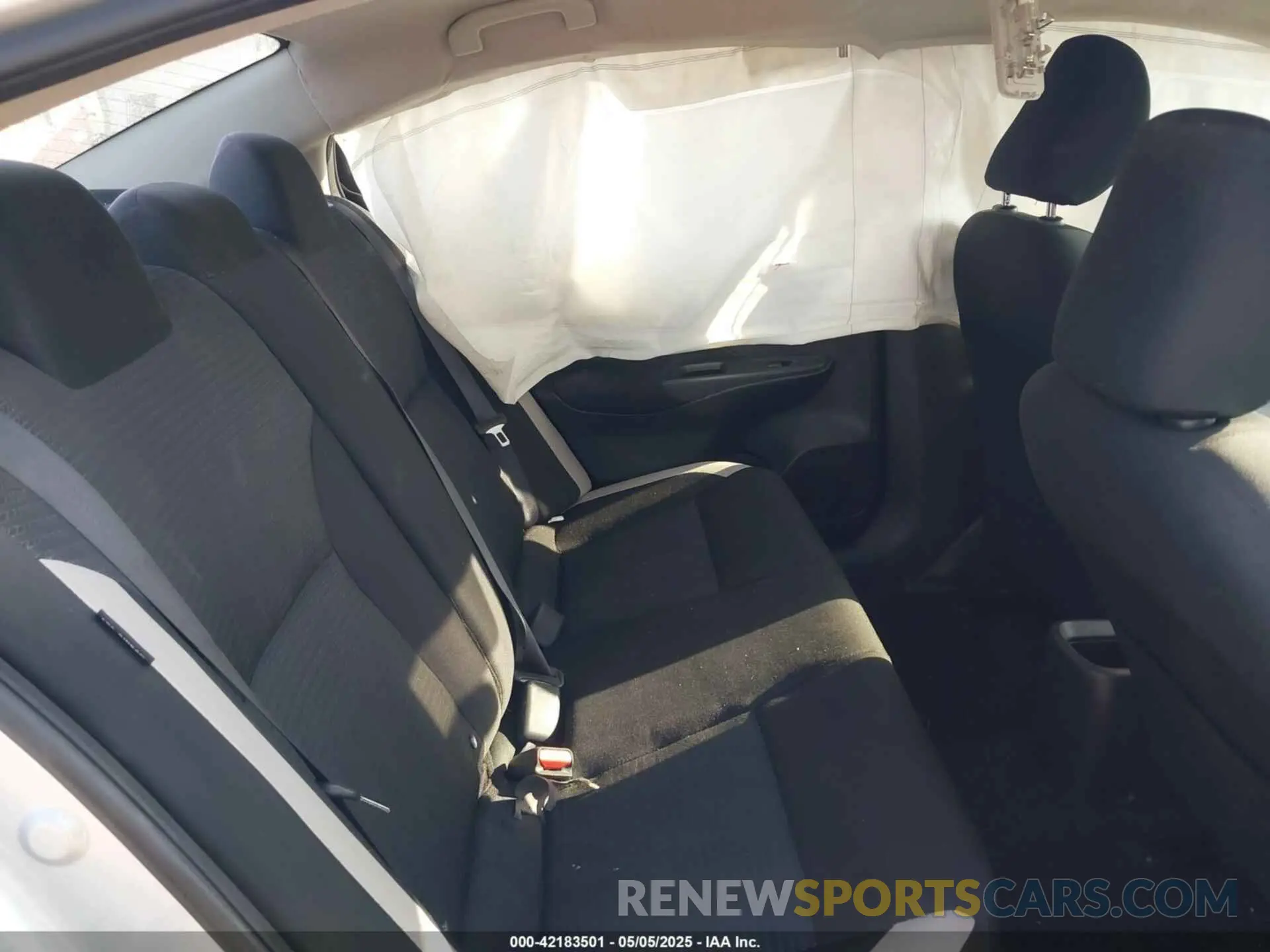 8 Photograph of a damaged car 3N1CN8EV0ML815652 NISSAN VERSA 2021