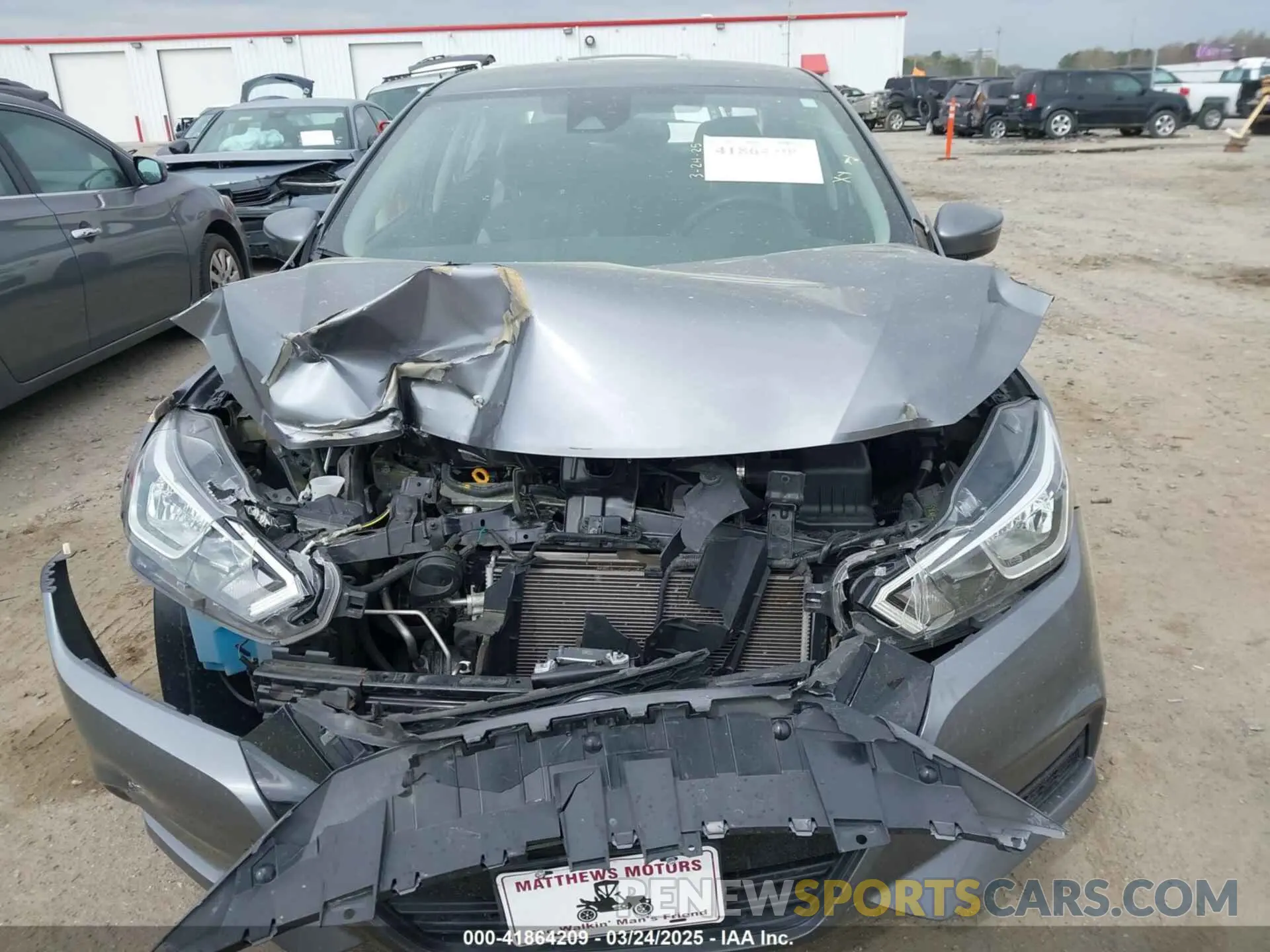 11 Photograph of a damaged car 3N1CN8EV0ML835674 NISSAN VERSA 2021