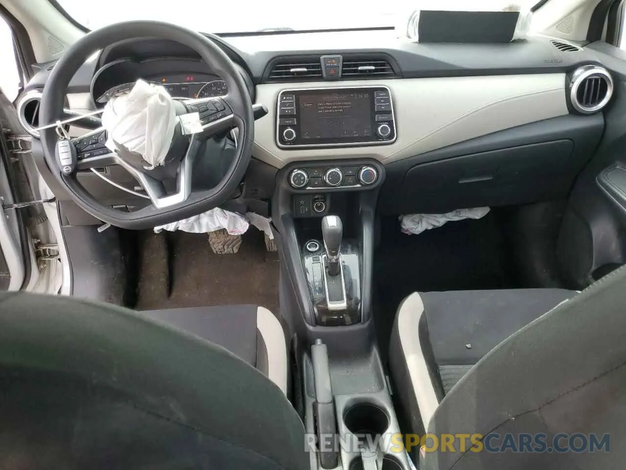 8 Photograph of a damaged car 3N1CN8EV0ML866696 NISSAN VERSA 2021