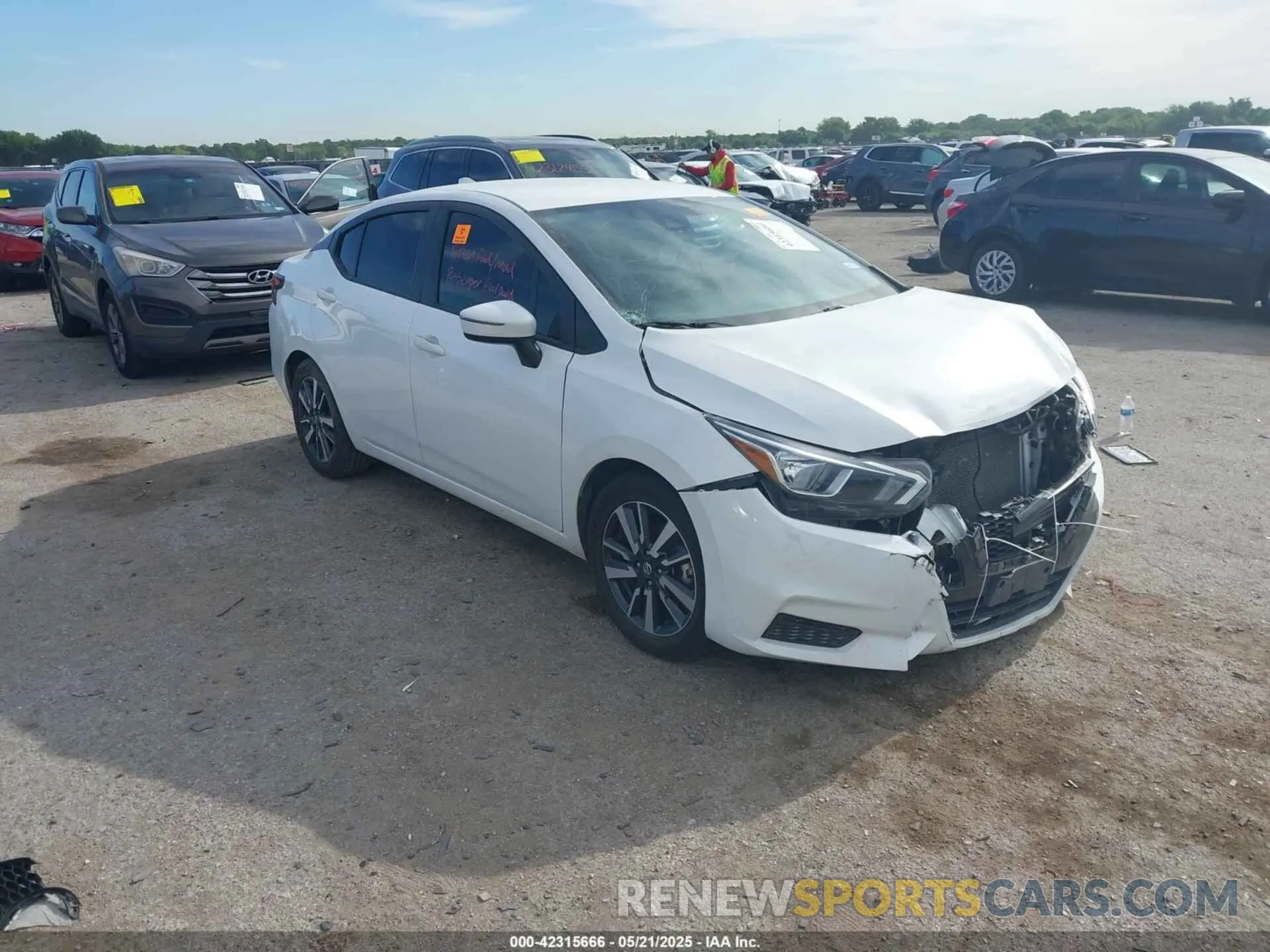 1 Photograph of a damaged car 3N1CN8EV0ML867668 NISSAN VERSA 2021
