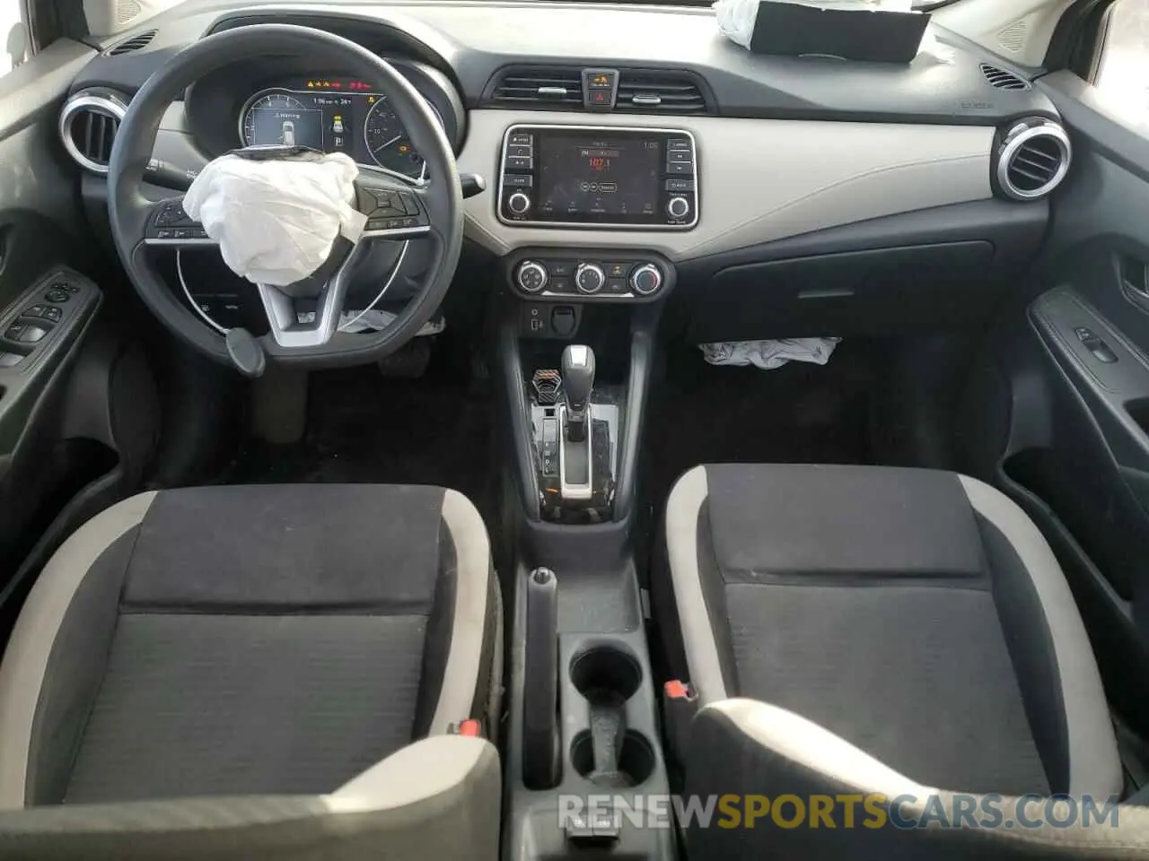 8 Photograph of a damaged car 3N1CN8EV0ML868724 NISSAN VERSA 2021