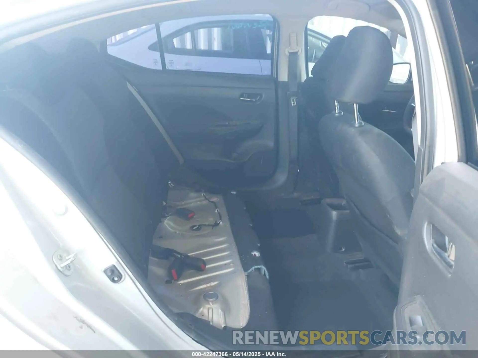 8 Photograph of a damaged car 3N1CN8EV0ML878735 NISSAN VERSA 2021