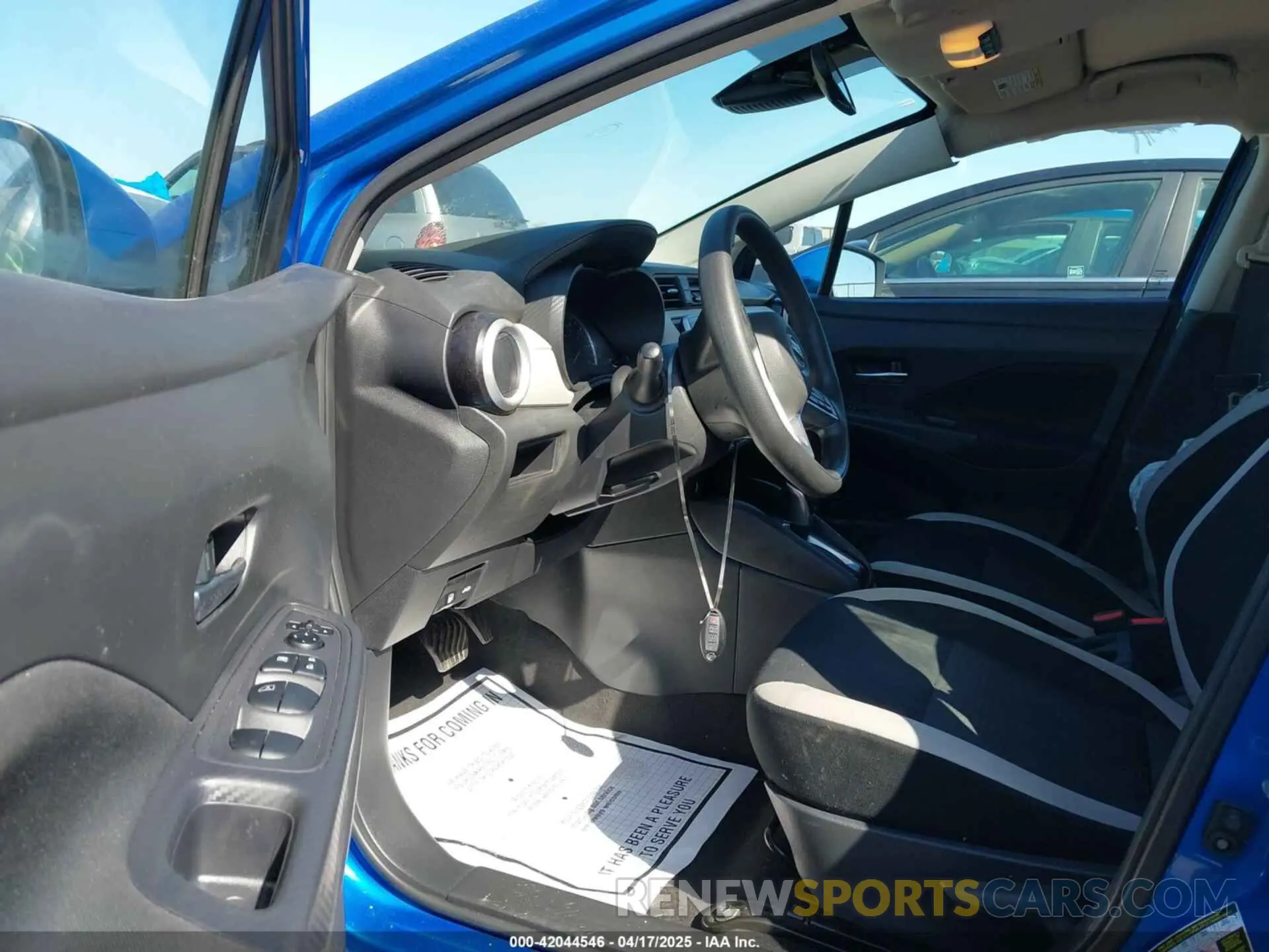 5 Photograph of a damaged car 3N1CN8EV0ML884504 NISSAN VERSA 2021