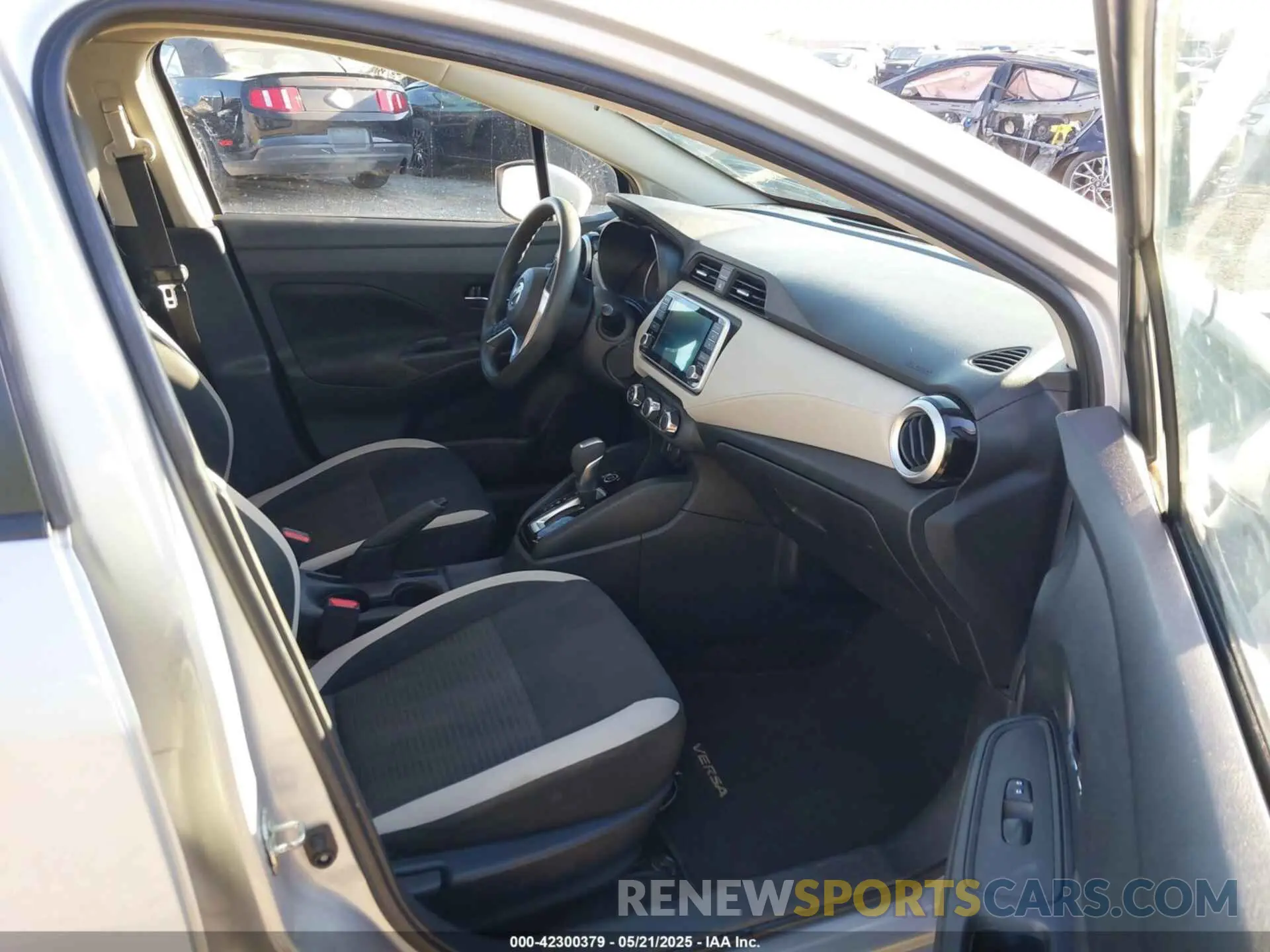 5 Photograph of a damaged car 3N1CN8EV0ML888407 NISSAN VERSA 2021