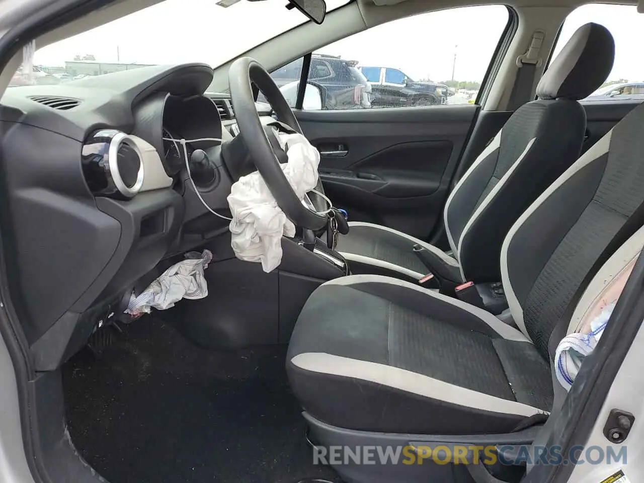 7 Photograph of a damaged car 3N1CN8EV1ML825297 NISSAN VERSA 2021