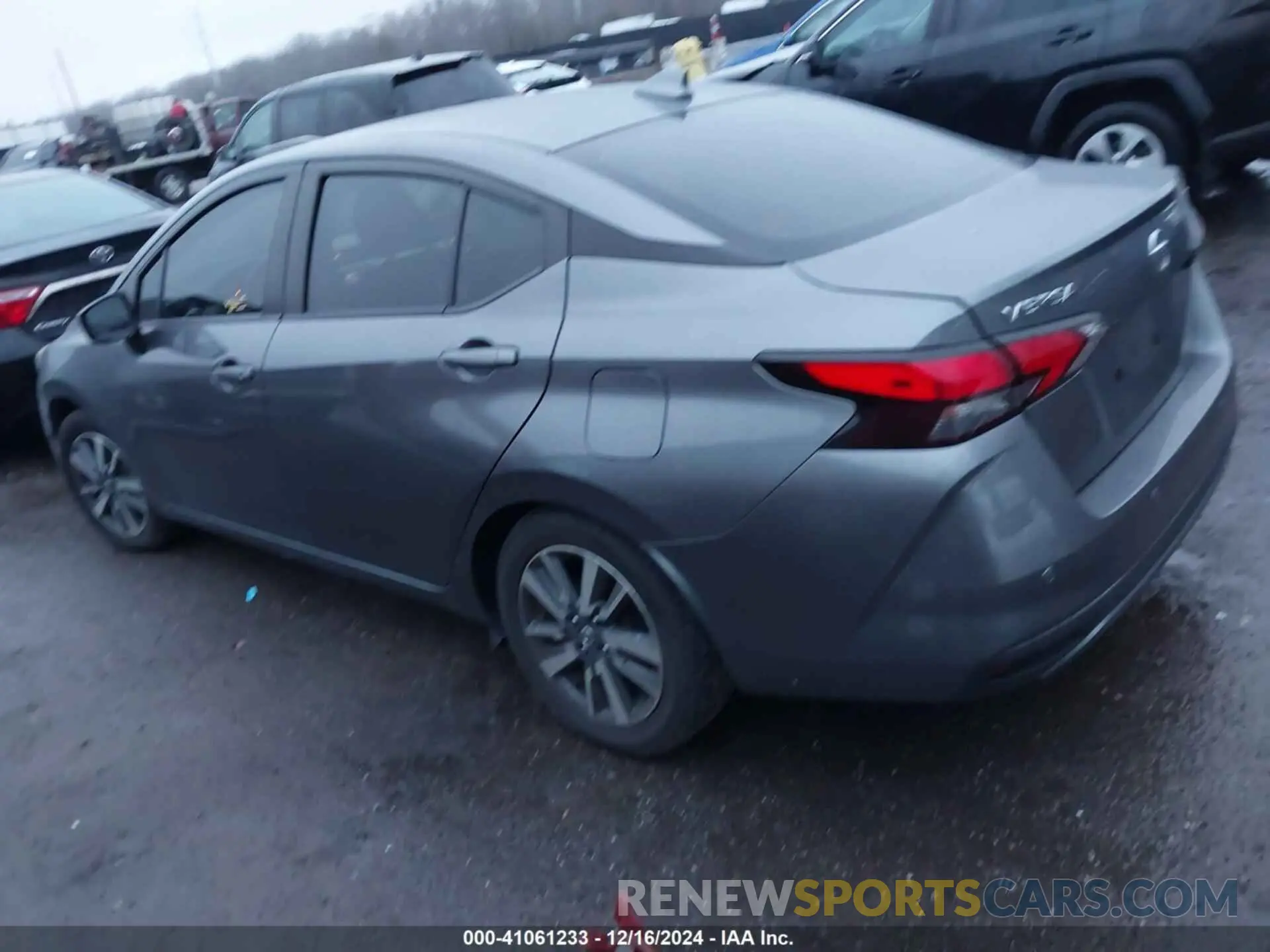 3 Photograph of a damaged car 3N1CN8EV1ML826837 NISSAN VERSA 2021