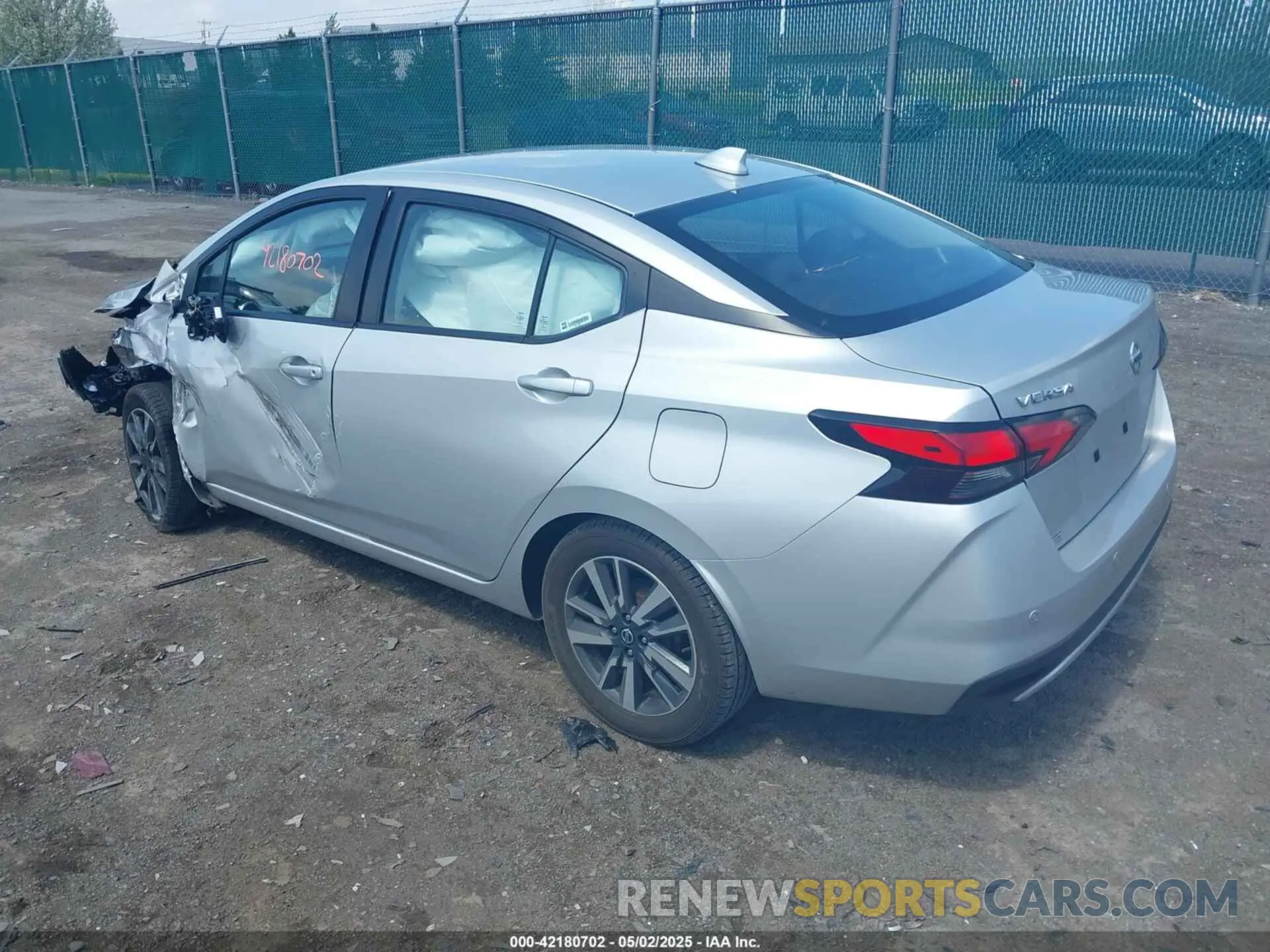 3 Photograph of a damaged car 3N1CN8EV1ML832105 NISSAN VERSA 2021