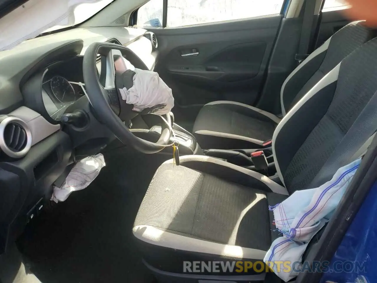 7 Photograph of a damaged car 3N1CN8EV1ML861121 NISSAN VERSA 2021