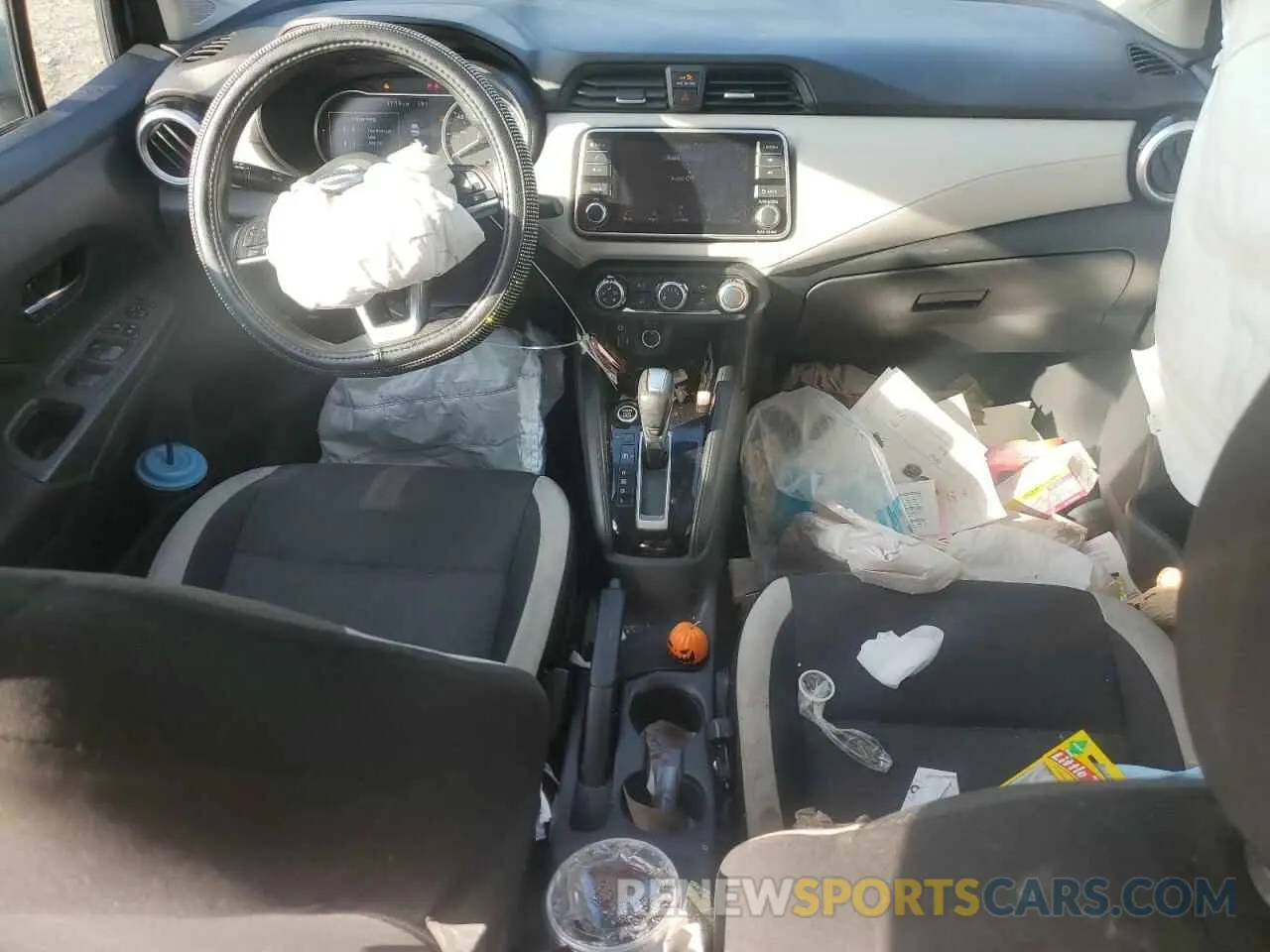 8 Photograph of a damaged car 3N1CN8EV1ML884477 NISSAN VERSA 2021