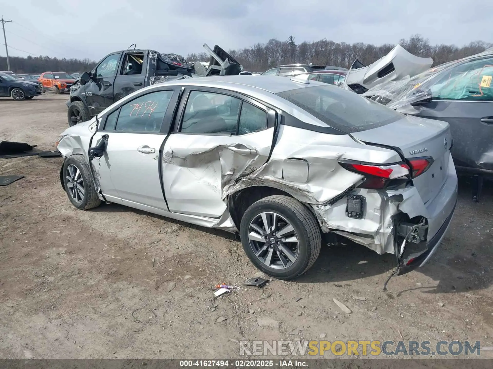 3 Photograph of a damaged car 3N1CN8EV1ML889114 NISSAN VERSA 2021