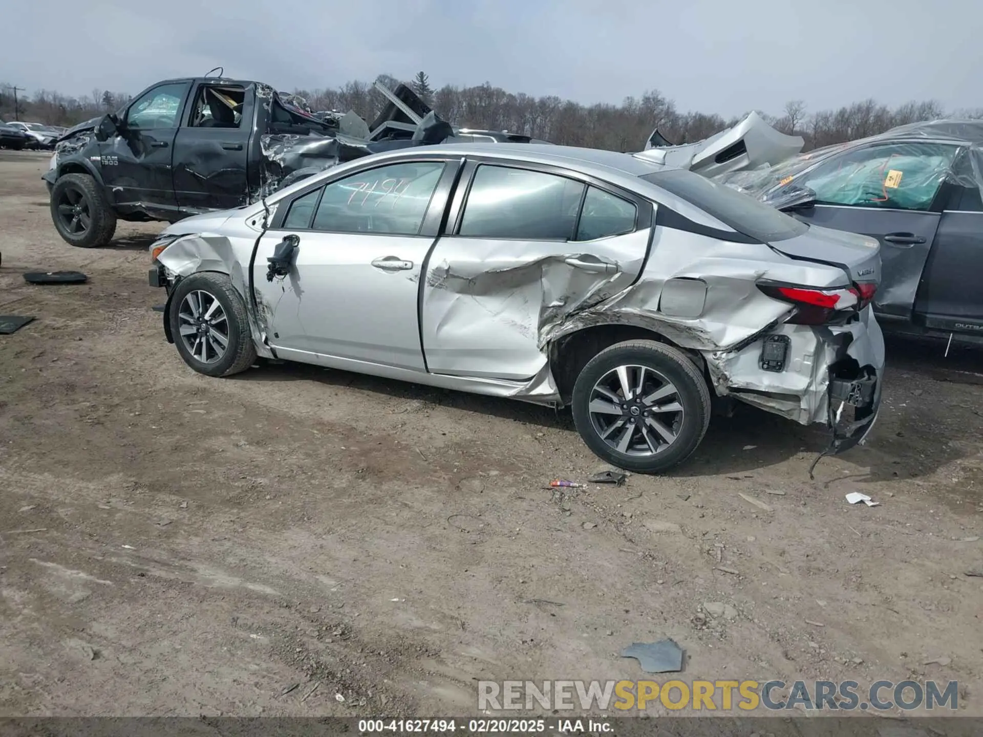 6 Photograph of a damaged car 3N1CN8EV1ML889114 NISSAN VERSA 2021