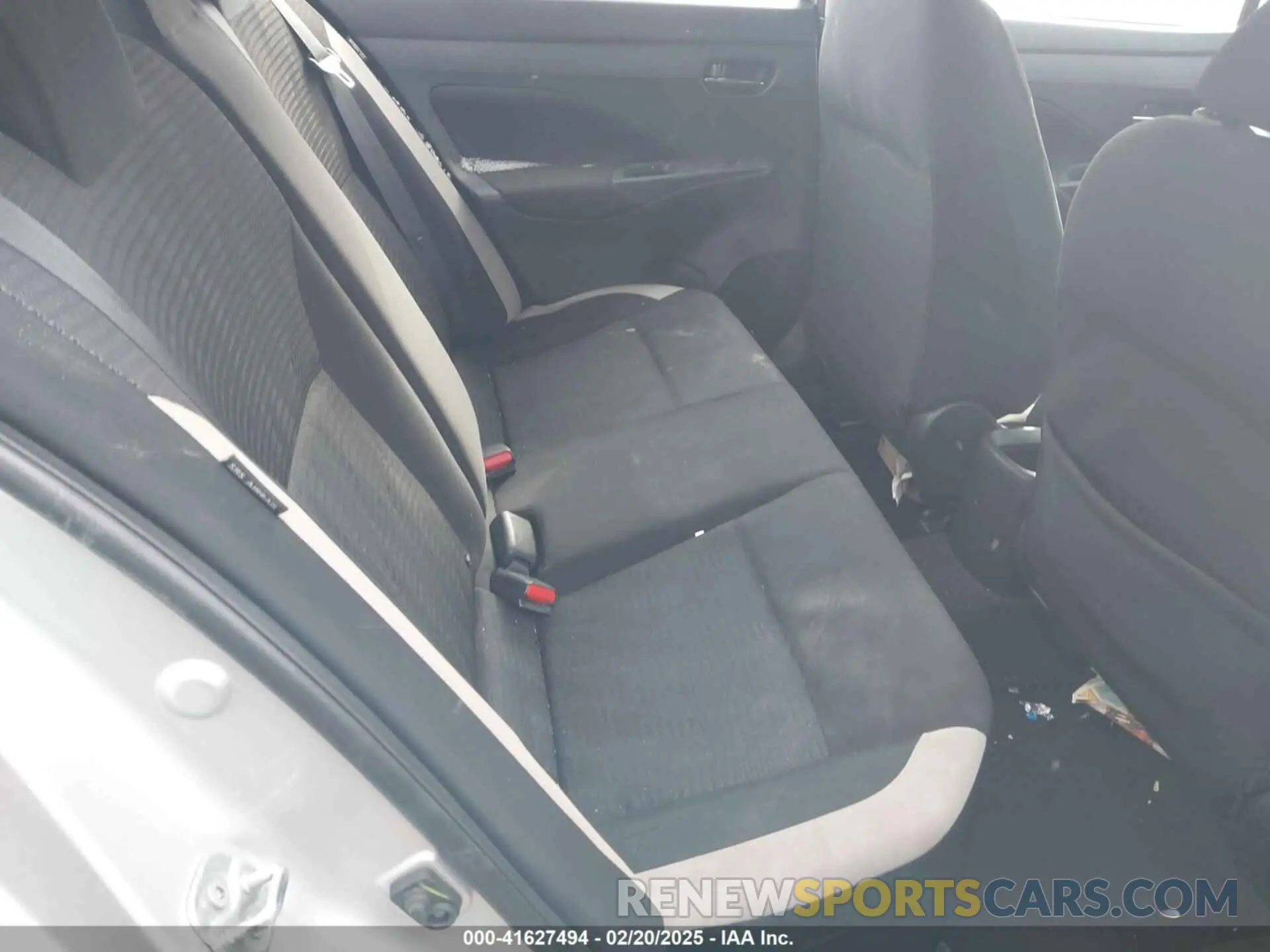 8 Photograph of a damaged car 3N1CN8EV1ML889114 NISSAN VERSA 2021