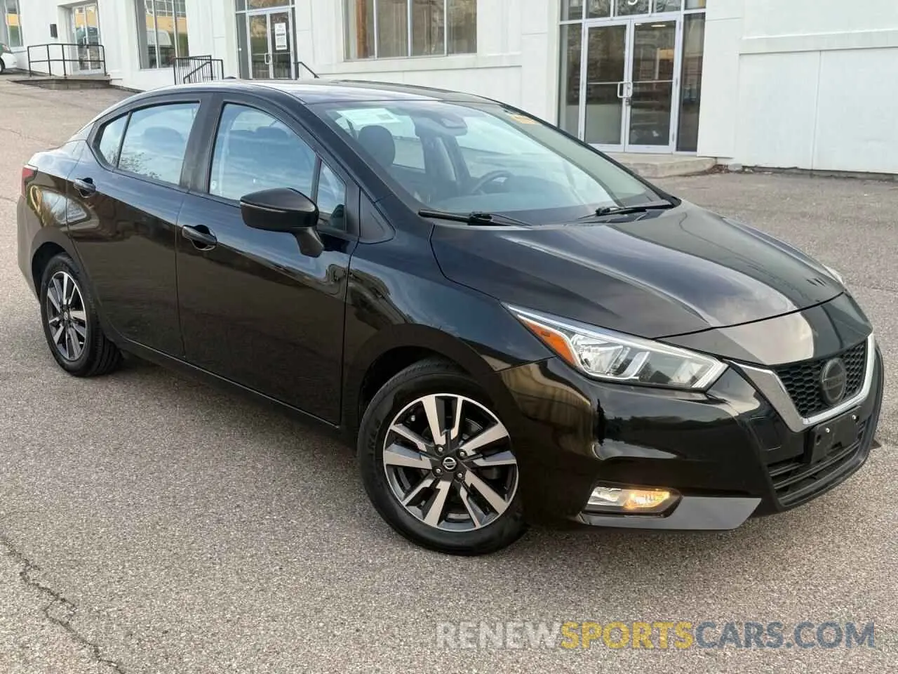 1 Photograph of a damaged car 3N1CN8EV2ML809089 NISSAN VERSA 2021