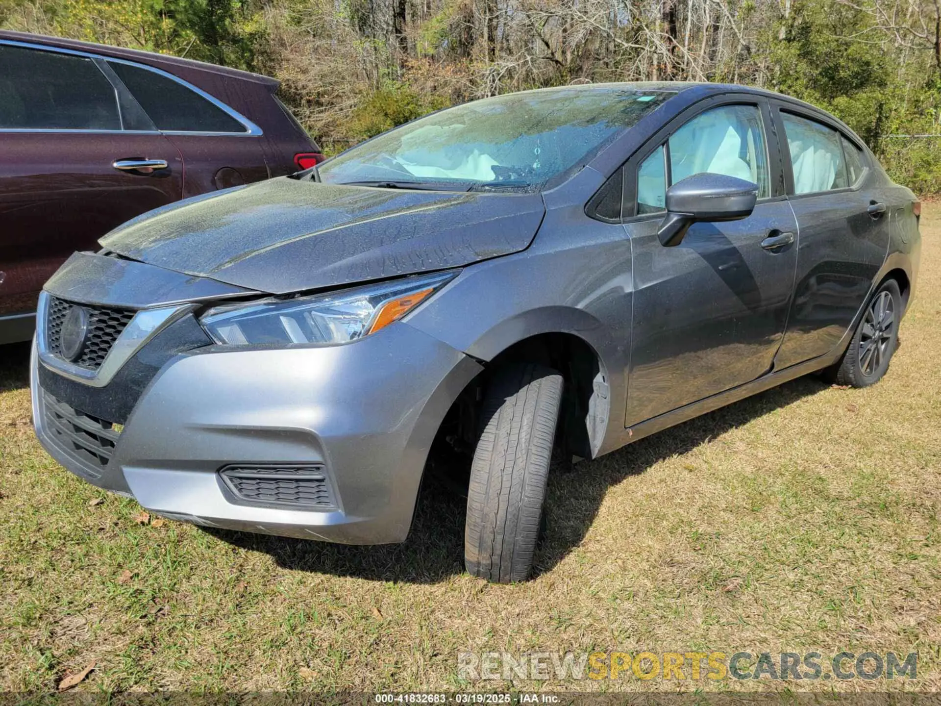 1 Photograph of a damaged car 3N1CN8EV2ML824353 NISSAN VERSA 2021