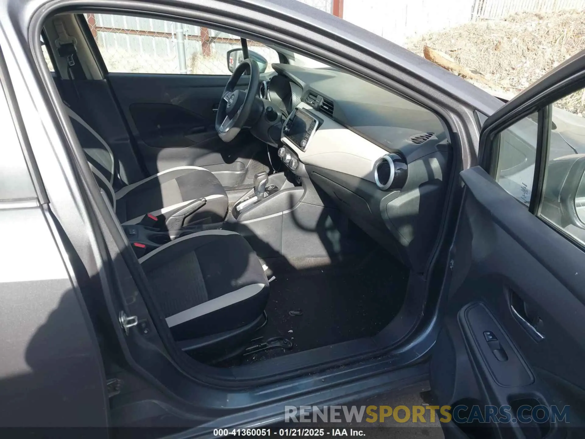 5 Photograph of a damaged car 3N1CN8EV2ML834073 NISSAN VERSA 2021