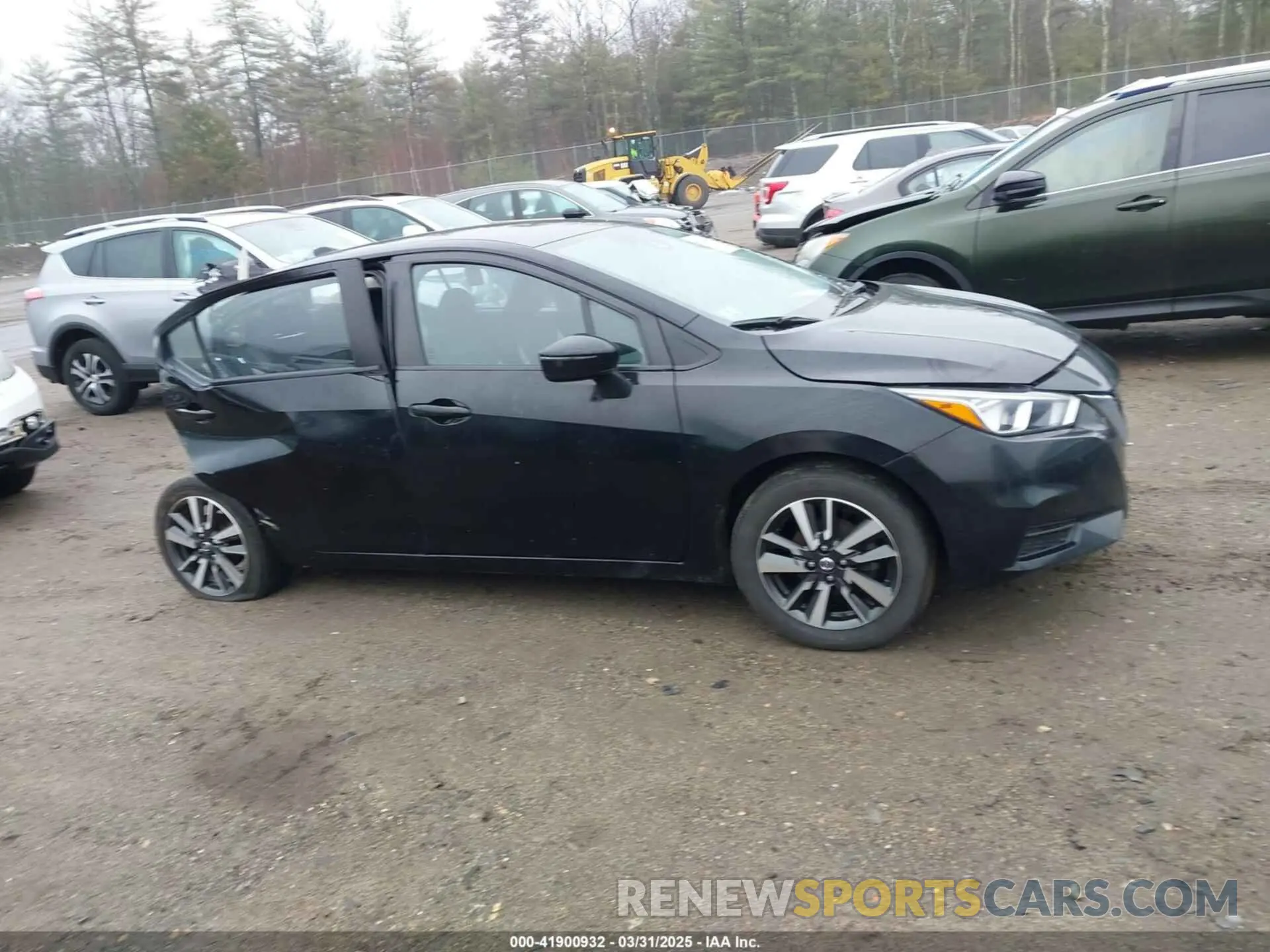 13 Photograph of a damaged car 3N1CN8EV2ML843887 NISSAN VERSA 2021