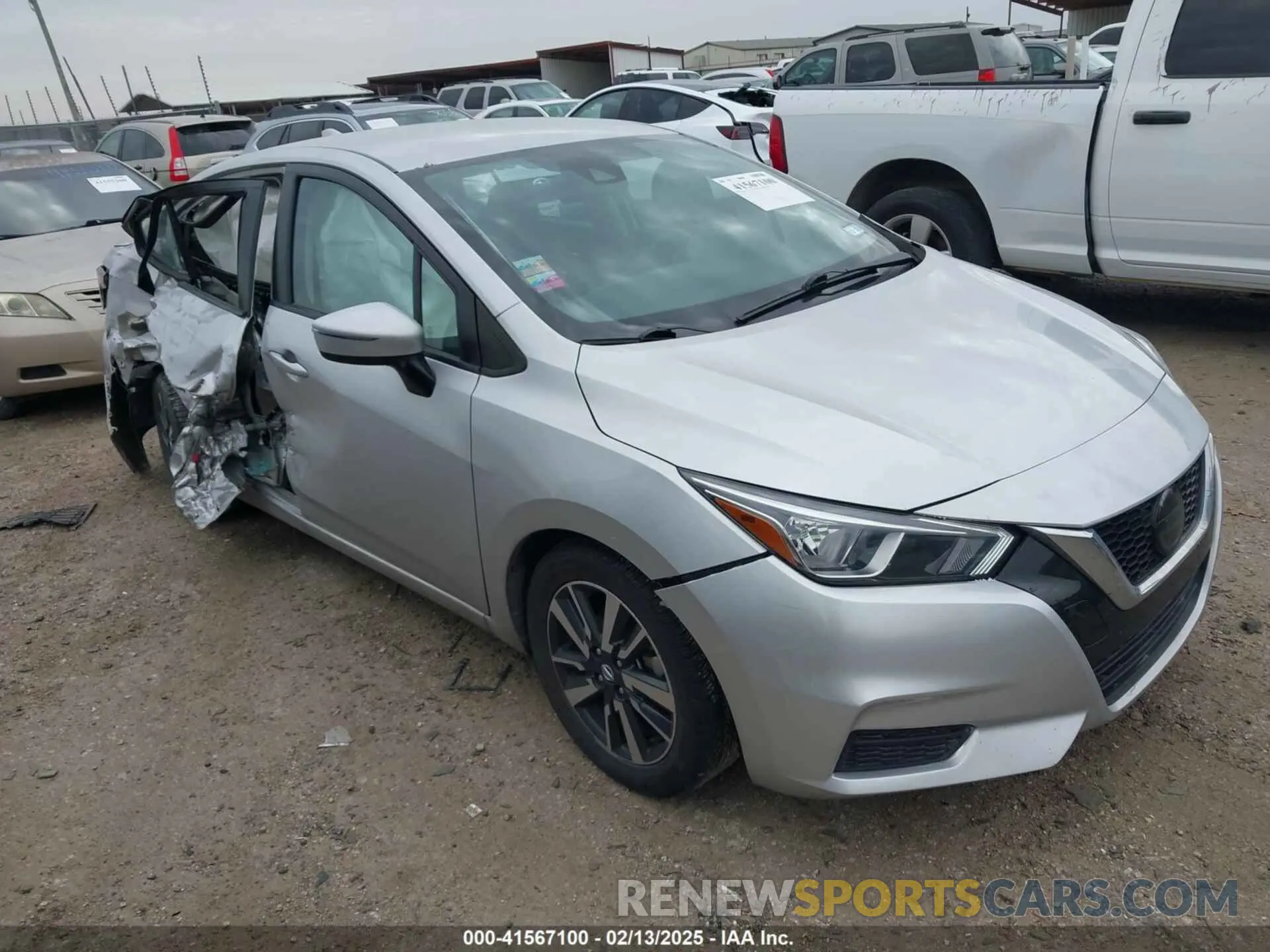 1 Photograph of a damaged car 3N1CN8EV2ML846837 NISSAN VERSA 2021