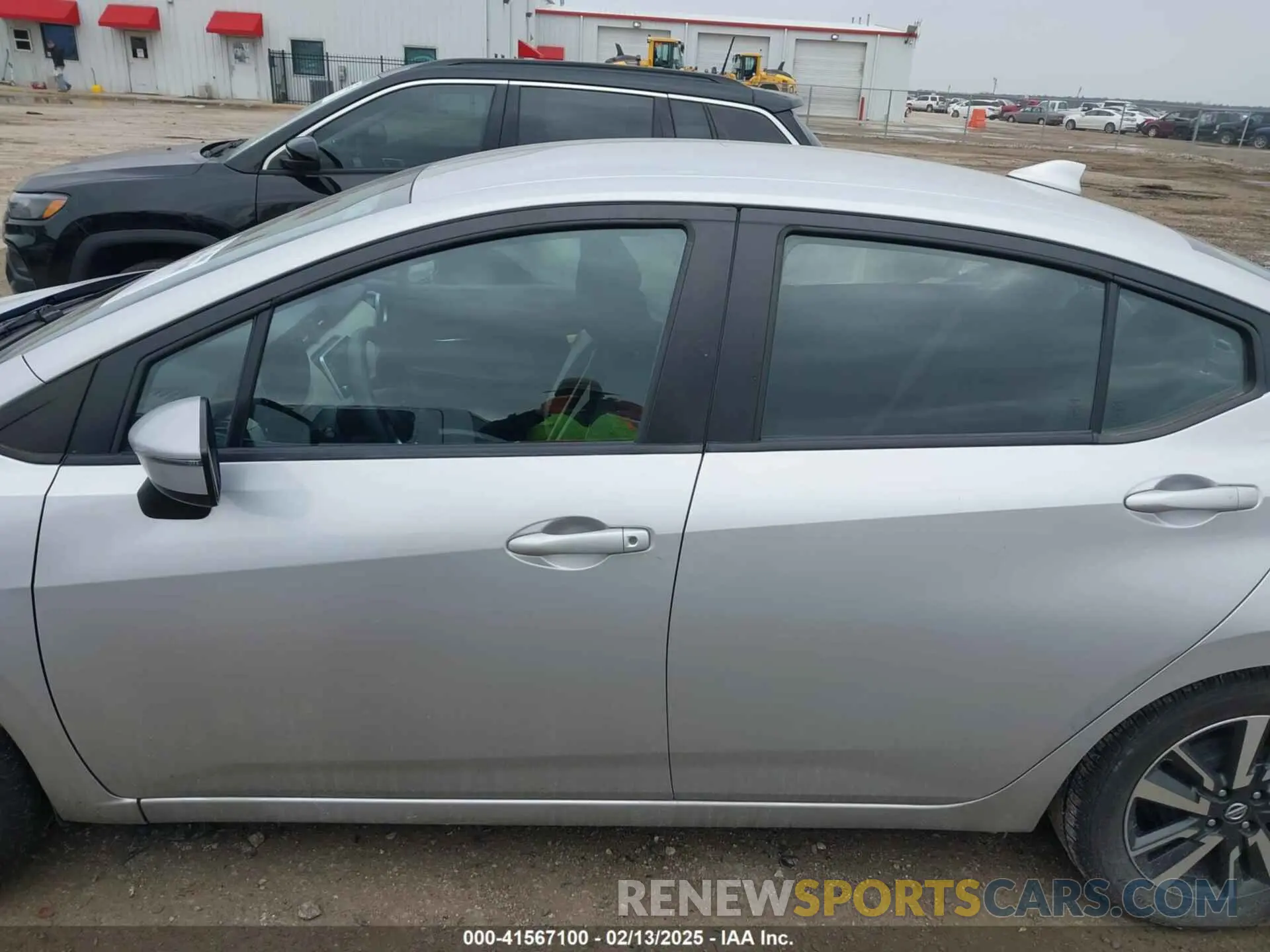14 Photograph of a damaged car 3N1CN8EV2ML846837 NISSAN VERSA 2021