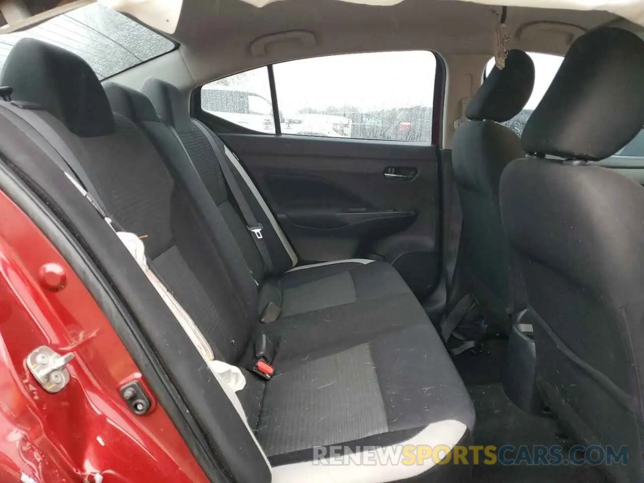 11 Photograph of a damaged car 3N1CN8EV2ML852749 NISSAN VERSA 2021