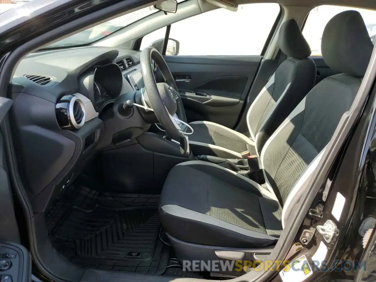7 Photograph of a damaged car 3N1CN8EV2ML873486 NISSAN VERSA 2021