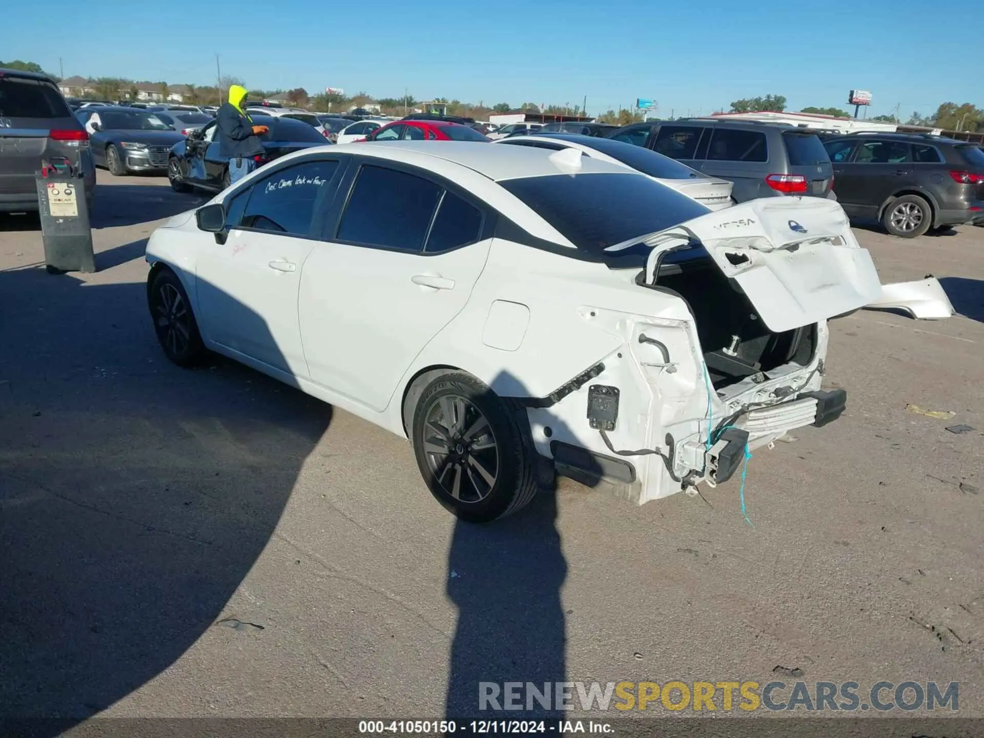3 Photograph of a damaged car 3N1CN8EV2ML880552 NISSAN VERSA 2021