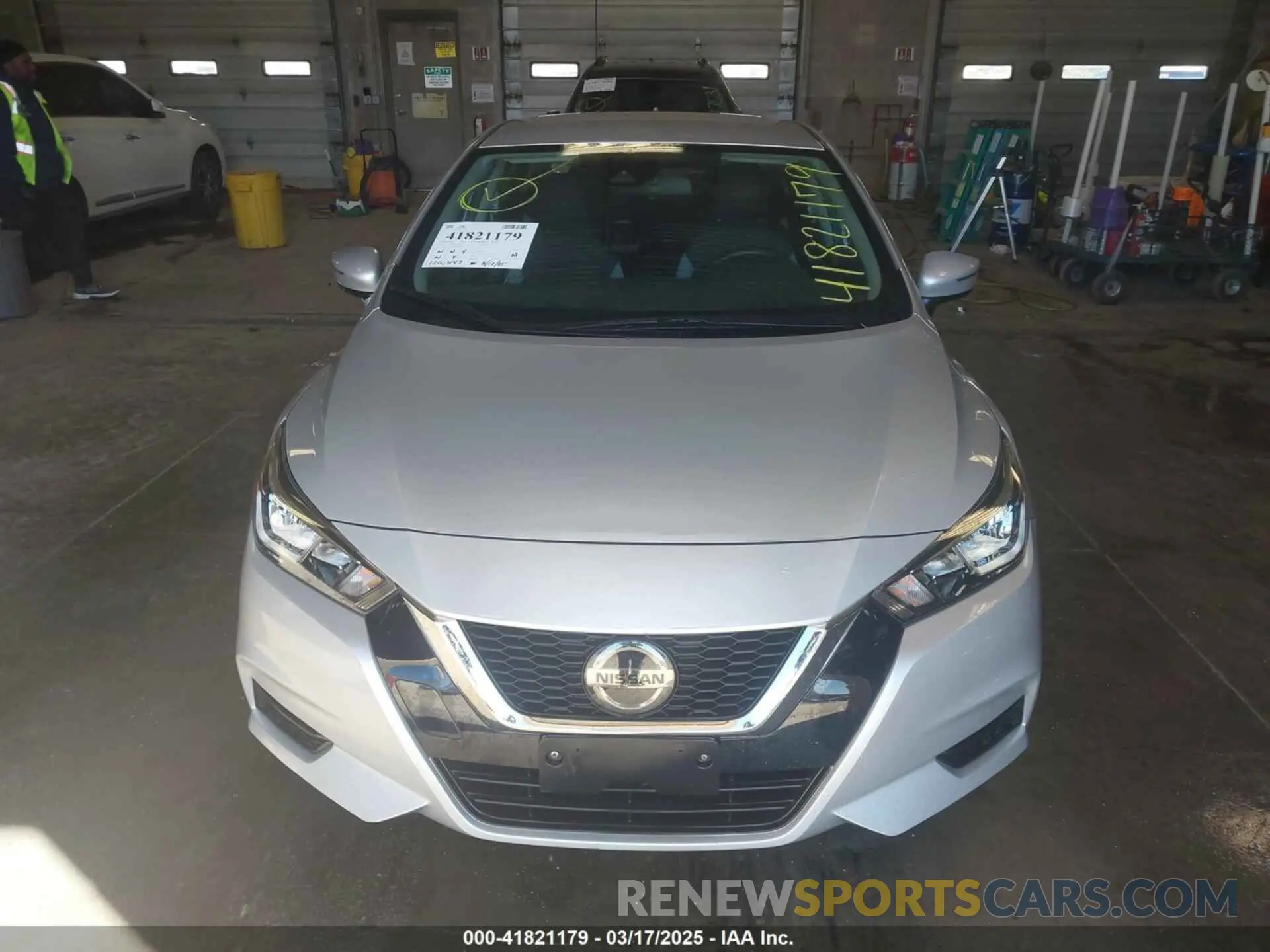 11 Photograph of a damaged car 3N1CN8EV3ML828668 NISSAN VERSA 2021
