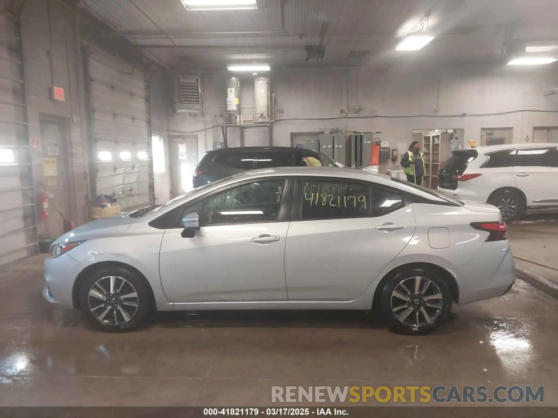 13 Photograph of a damaged car 3N1CN8EV3ML828668 NISSAN VERSA 2021