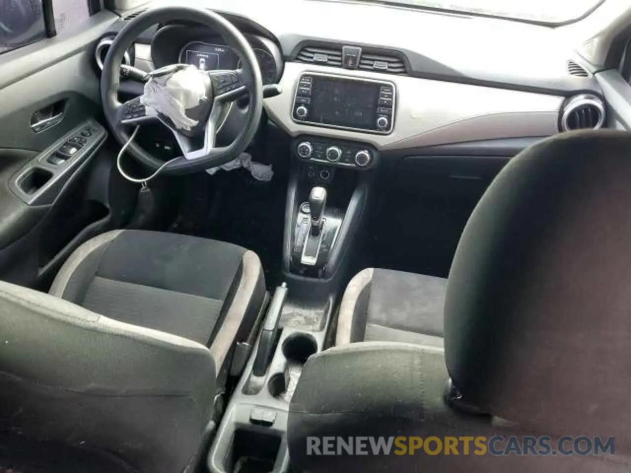 8 Photograph of a damaged car 3N1CN8EV3ML828718 NISSAN VERSA 2021