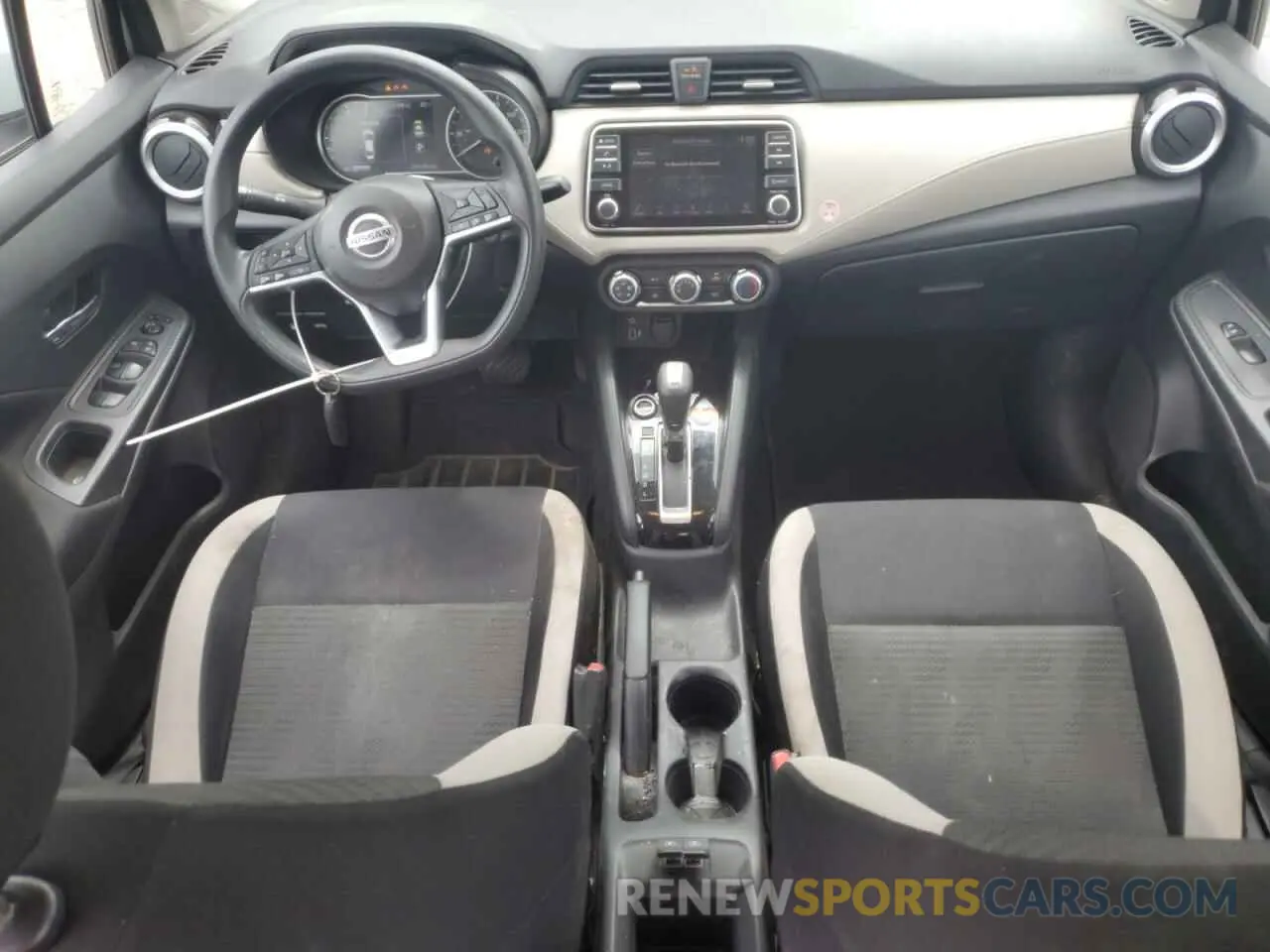 8 Photograph of a damaged car 3N1CN8EV3ML830906 NISSAN VERSA 2021