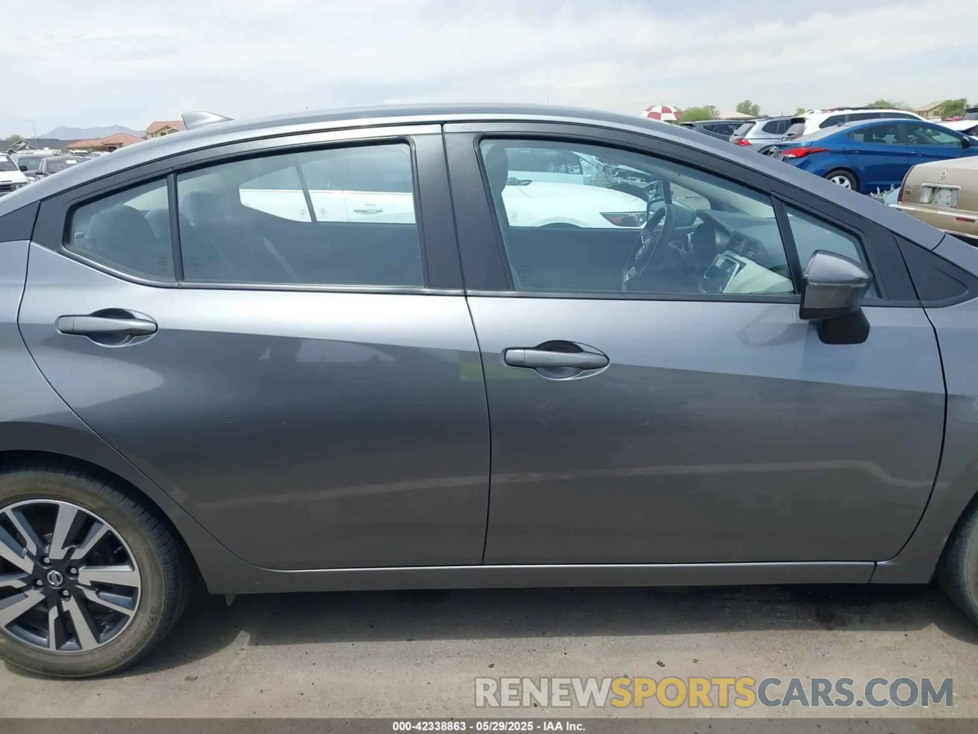 14 Photograph of a damaged car 3N1CN8EV3ML831019 NISSAN VERSA 2021