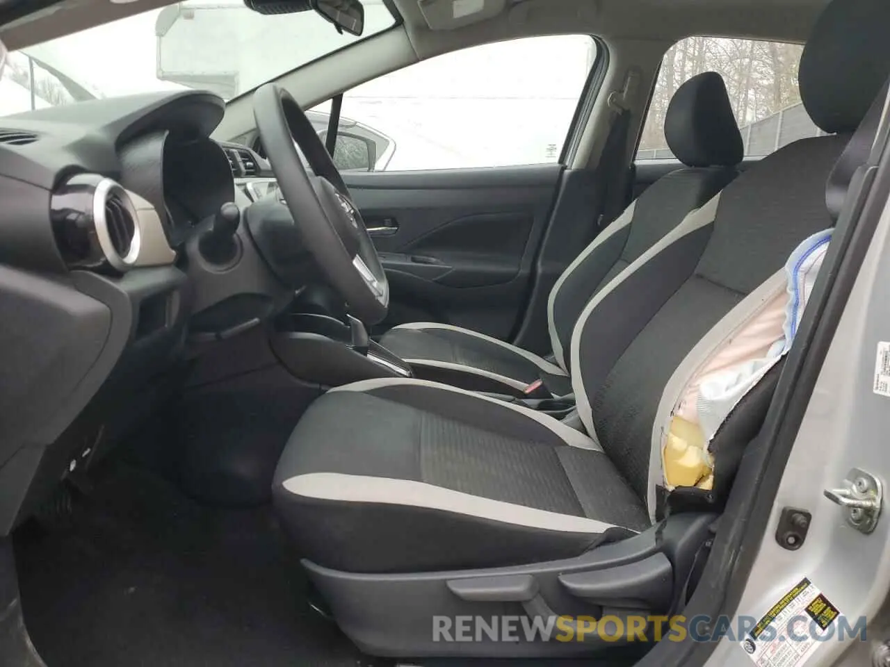 7 Photograph of a damaged car 3N1CN8EV3ML835829 NISSAN VERSA 2021