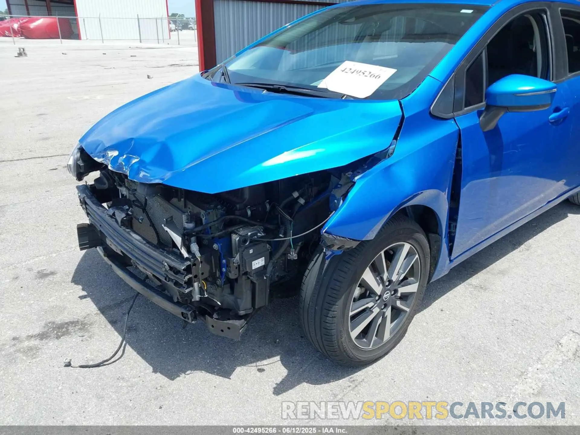 17 Photograph of a damaged car 3N1CN8EV3ML836592 NISSAN VERSA 2021
