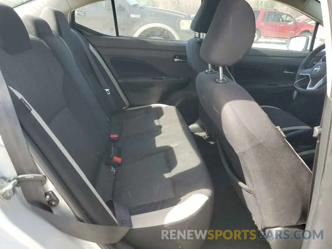 10 Photograph of a damaged car 3N1CN8EV3ML847530 NISSAN VERSA 2021