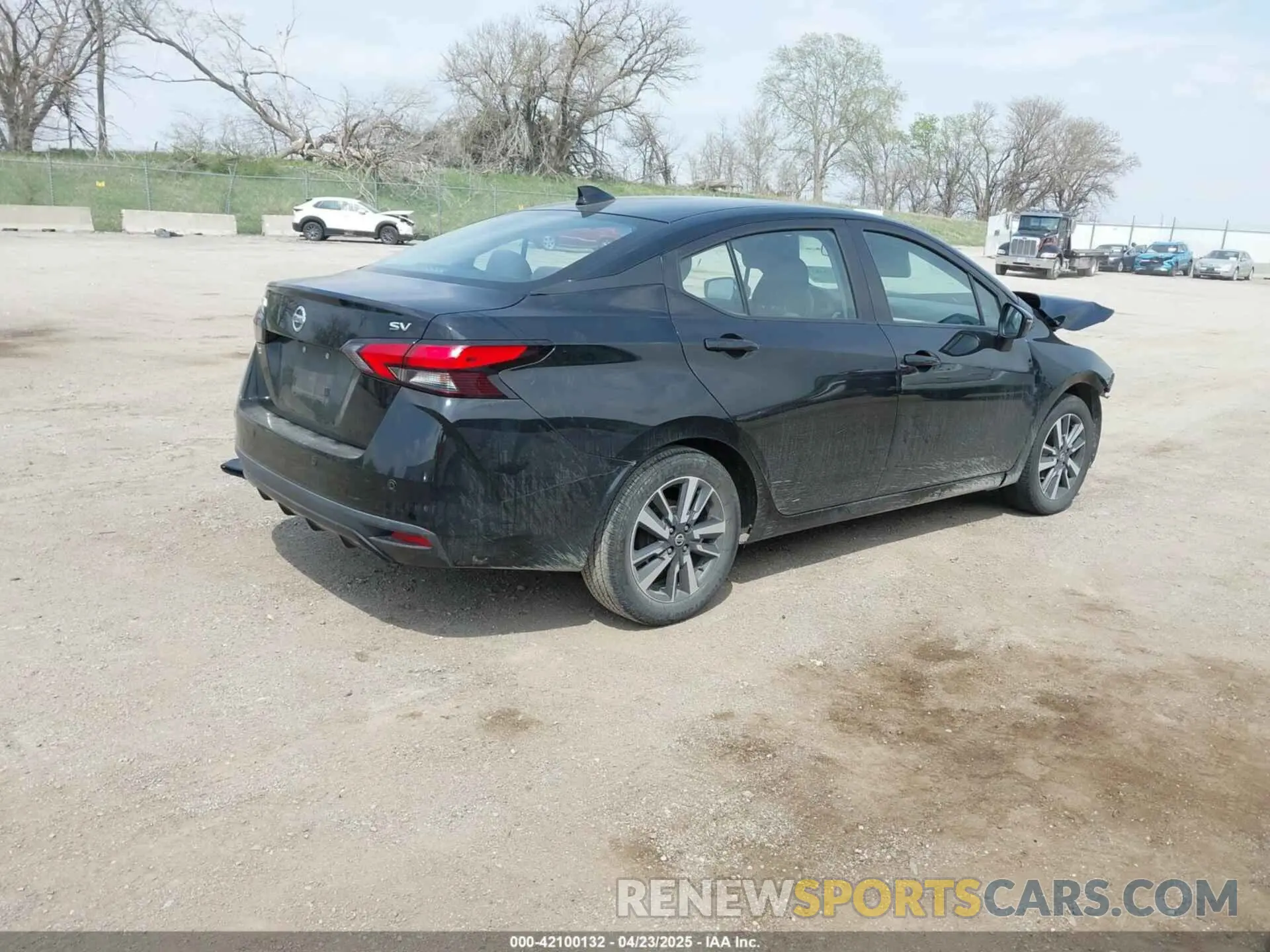 4 Photograph of a damaged car 3N1CN8EV3ML851240 NISSAN VERSA 2021
